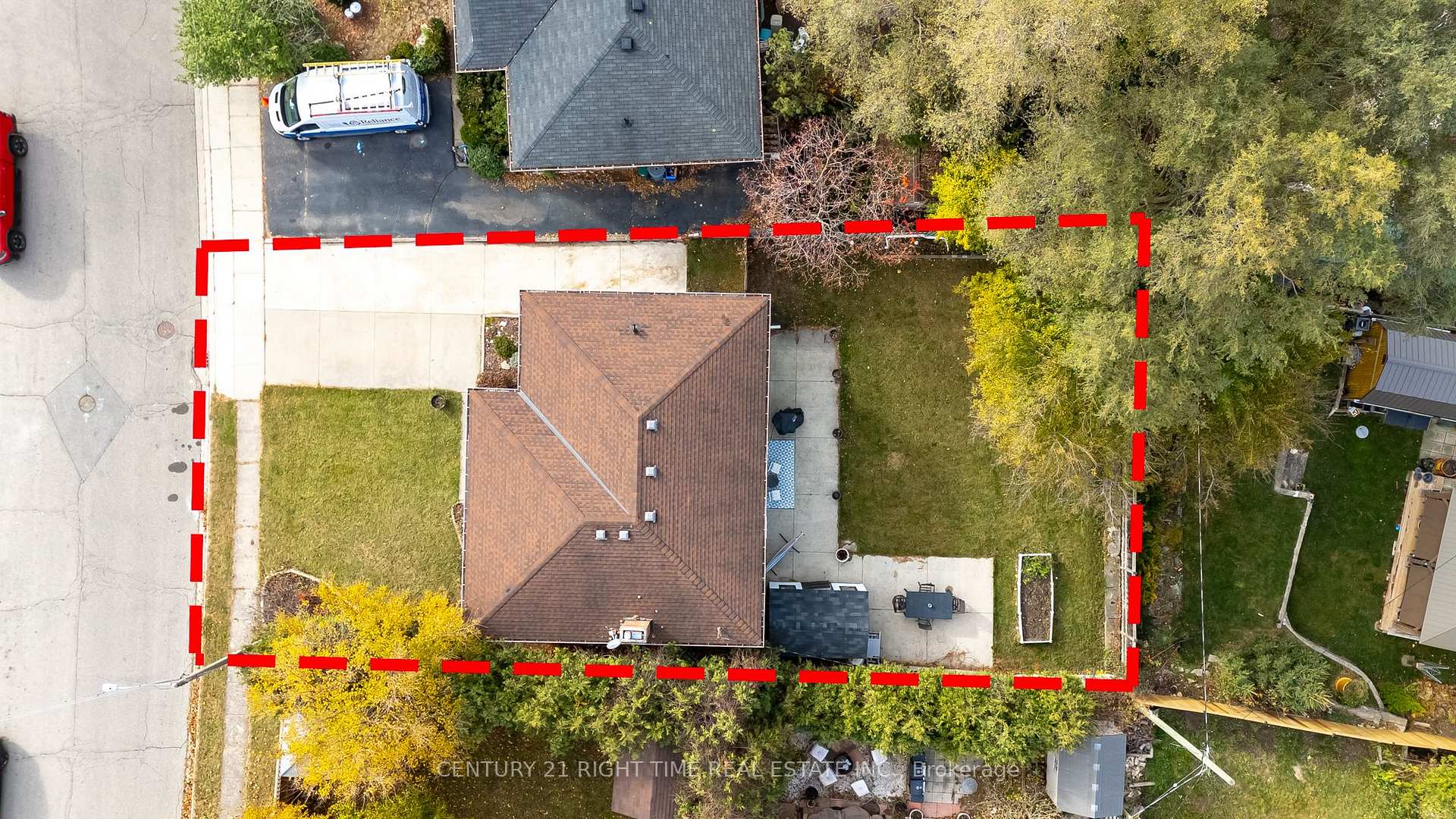 Photo 5 of 978 Winterhalt Avenue, Cambridge — HOMEH
