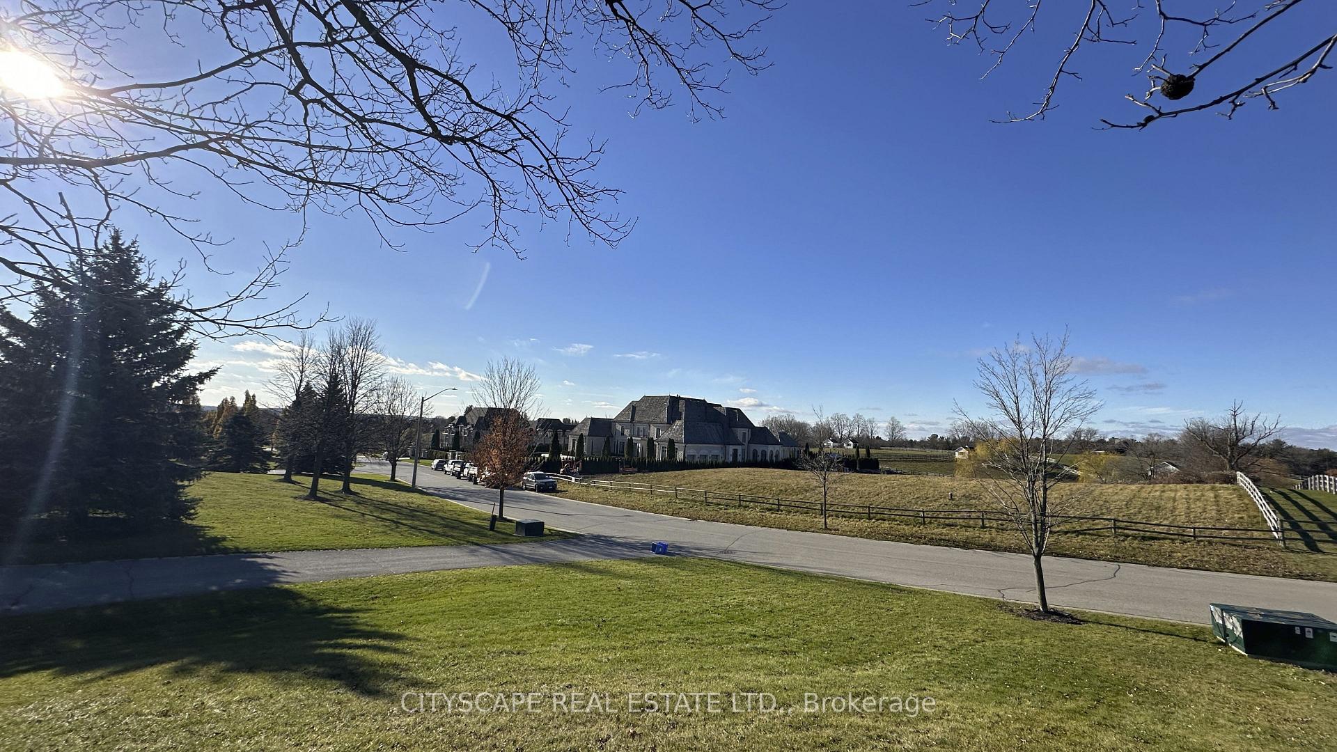Photo 18 of 110 Fairfield Drive, King, King City — HOMEH