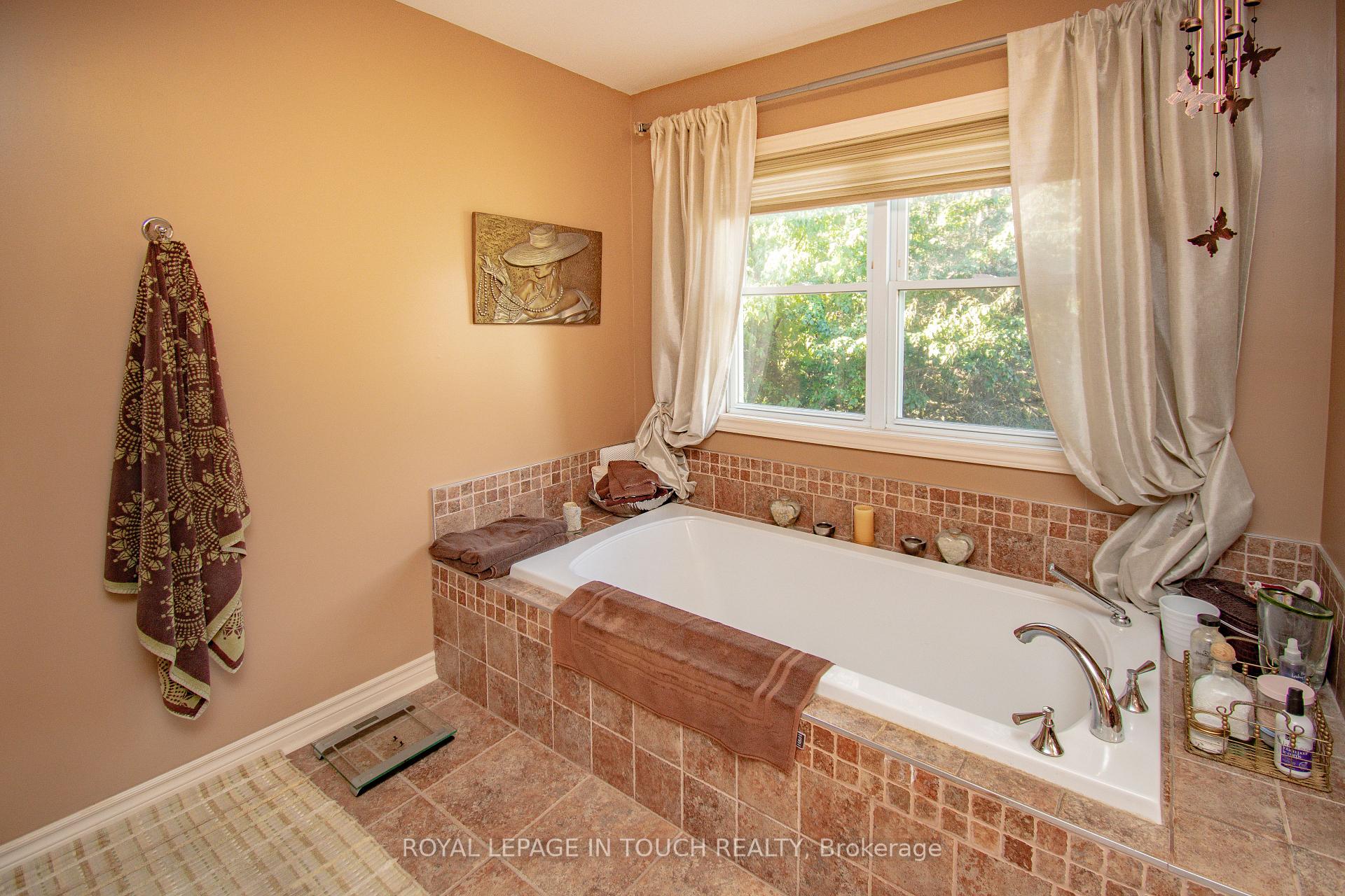 Photo 13 of 14 Marsh Harbour, Aurora, Aurora Highlands — HOMEH