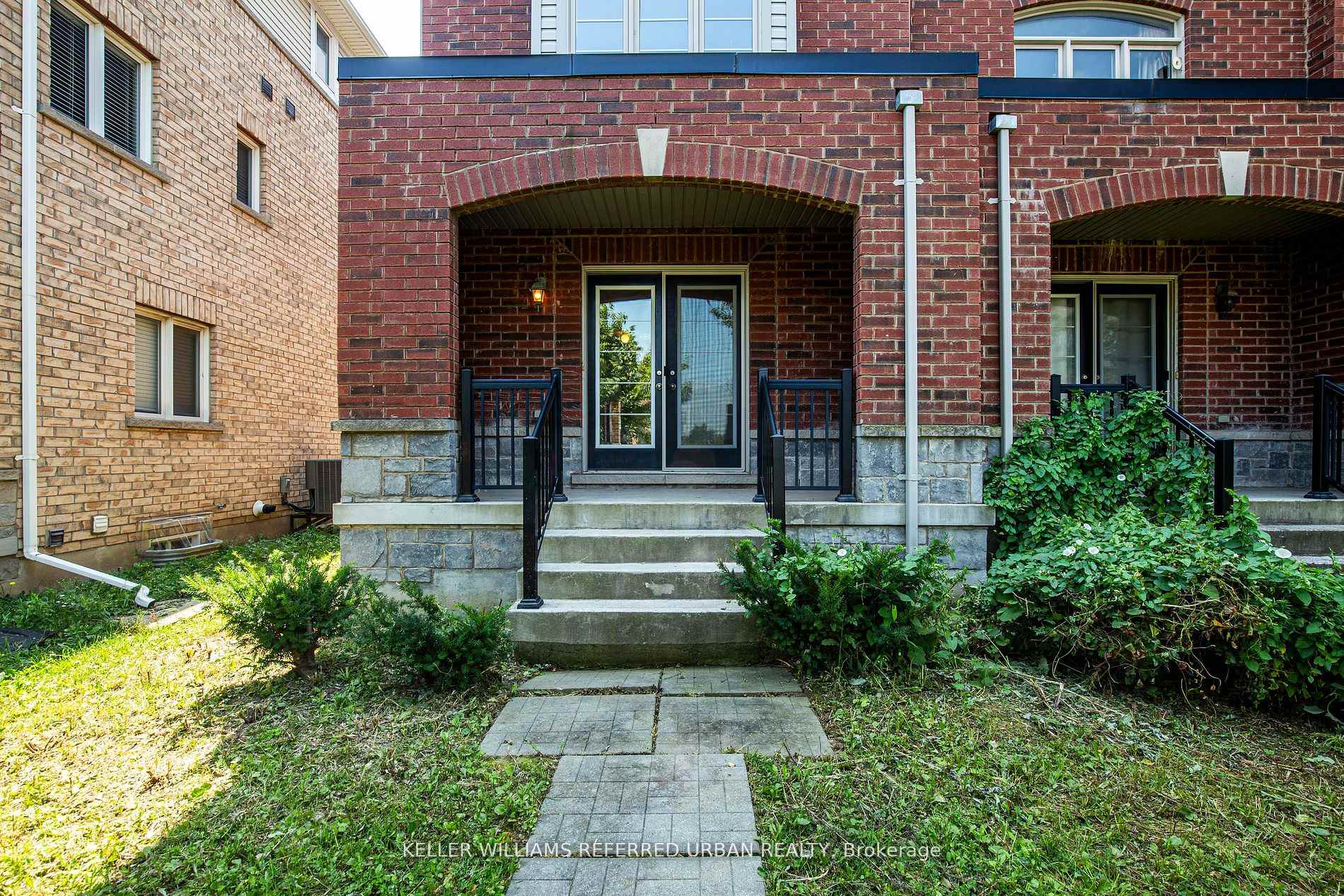 Photo 6 of 81 Chokecherry Crescent, Markham, Wismer — HOMEH