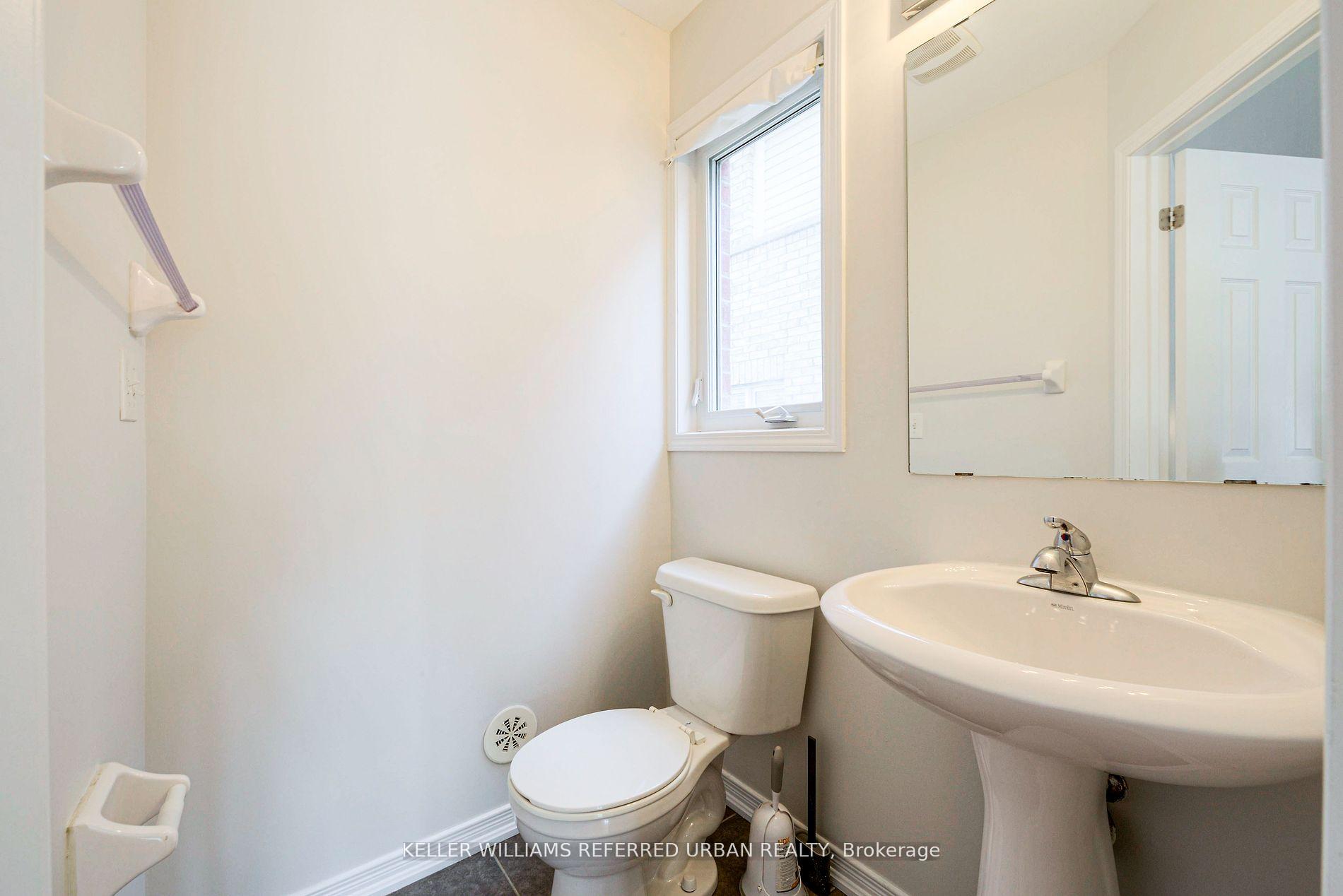 Photo 8 of 81 Chokecherry Crescent, Markham, Wismer — HOMEH