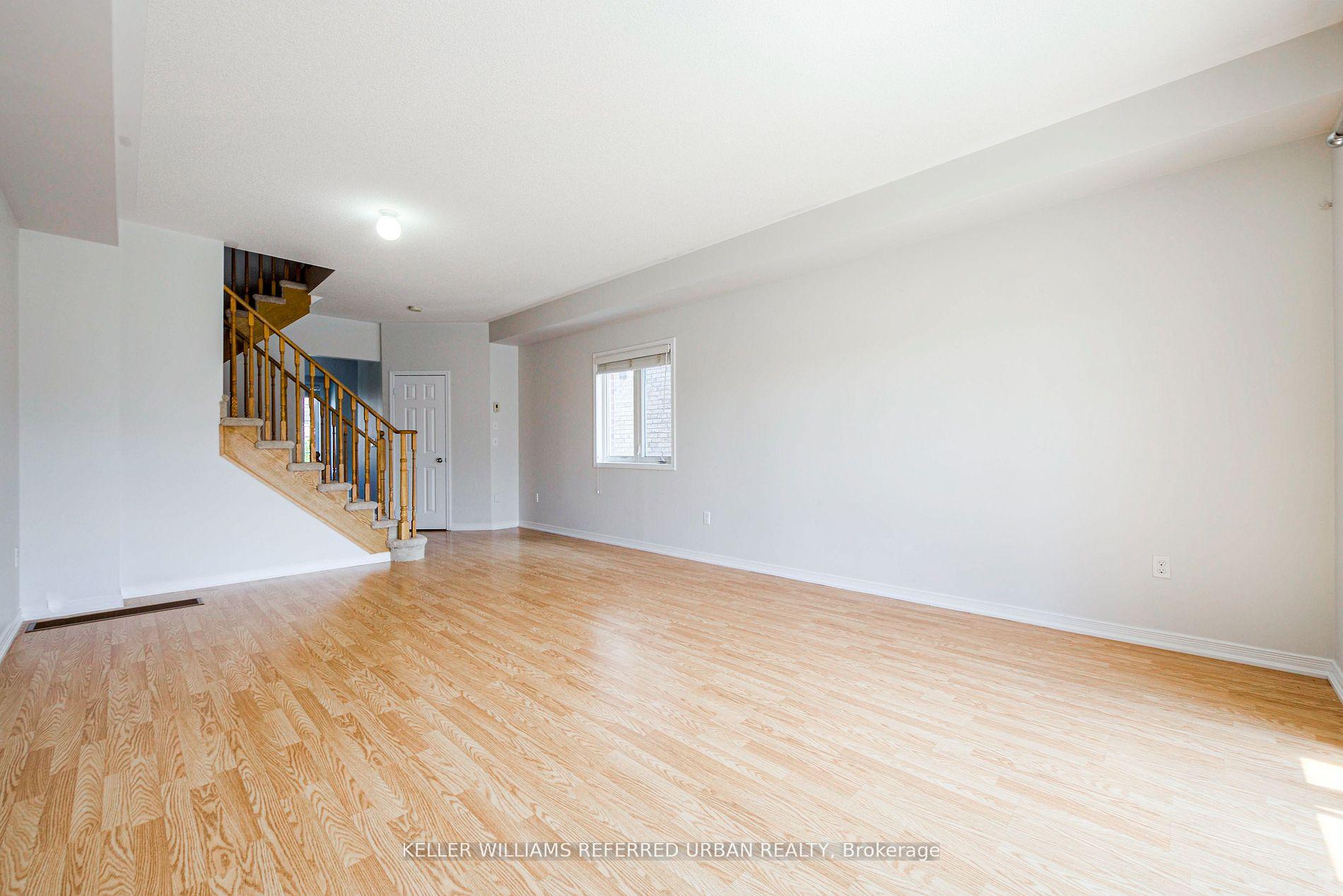 Photo 11 of 81 Chokecherry Crescent, Markham, Wismer — HOMEH