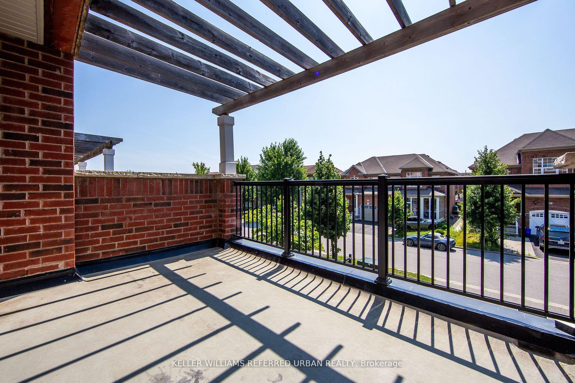 Photo 23 of 81 Chokecherry Crescent, Markham, Wismer — HOMEH