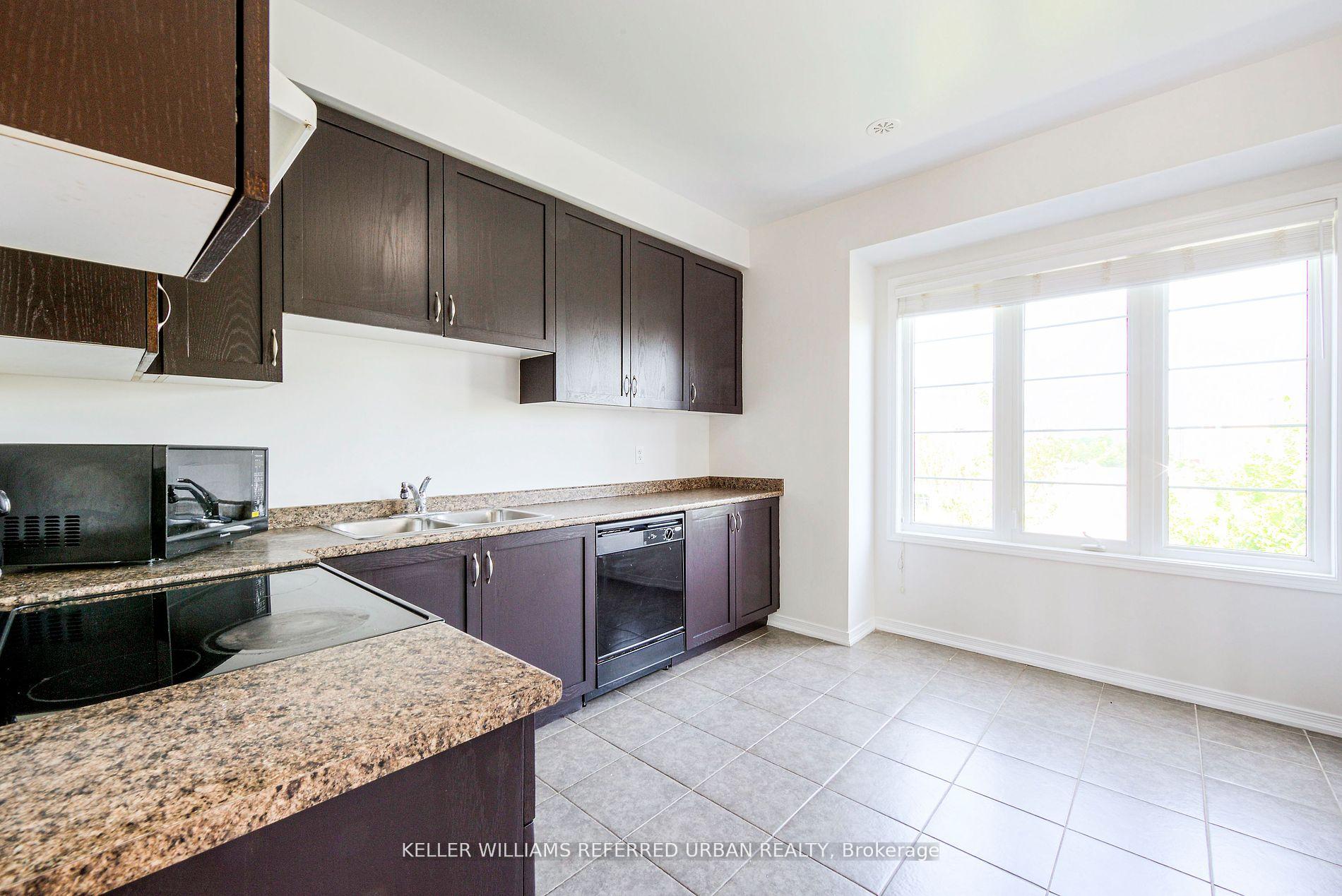 Photo 21 of 81 Chokecherry Crescent, Markham, Wismer — HOMEH