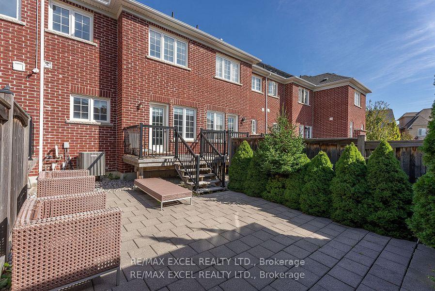 Photo 25 of 7 Dungannon Drive, Markham, Angus Glen — HOMEH
