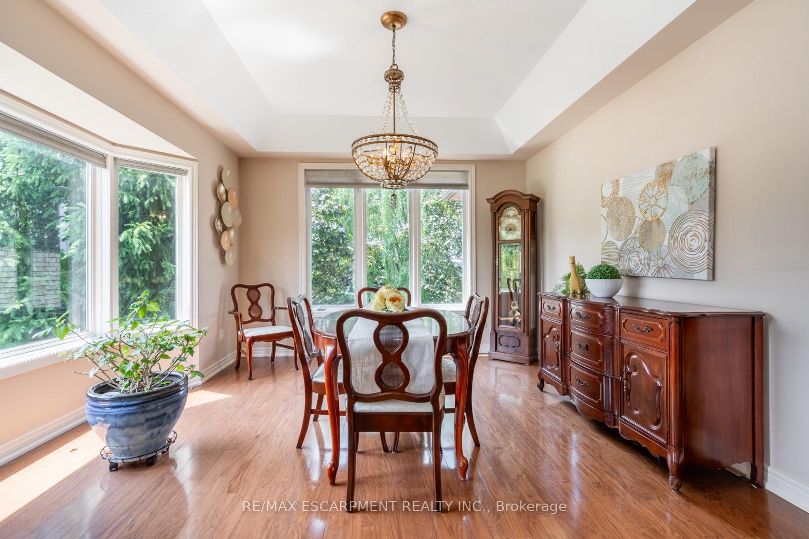 Photo 15 of 5 Maryheather Crescent, Hamilton, Freelton — HOMEH