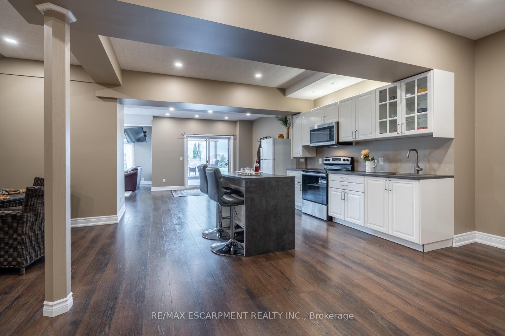 Photo 25 of 5 Maryheather Crescent, Hamilton, Freelton — HOMEH