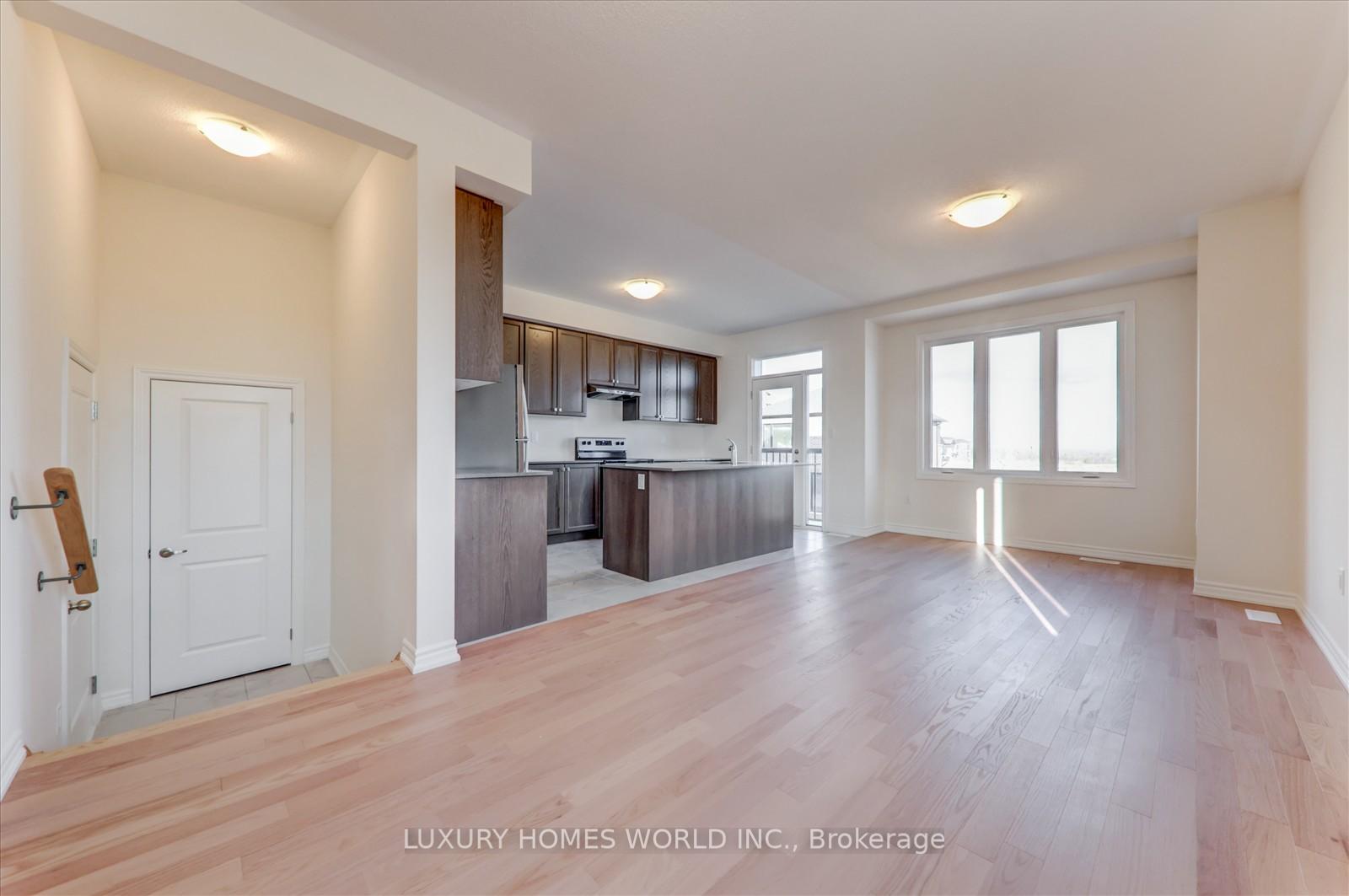 Photo 2 of 2913 Nakina Street, Pickering, Rural Pickering — HOMEH