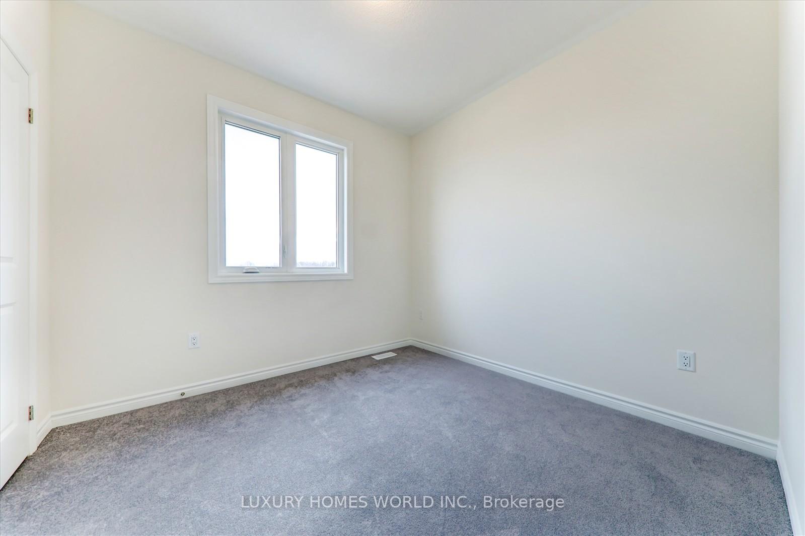 Photo 15 of 2913 Nakina Street, Pickering, Rural Pickering — HOMEH