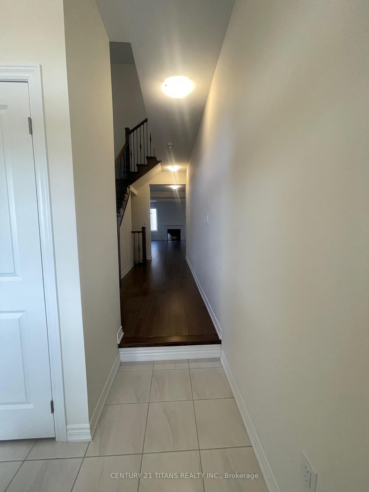 Photo 4 of 3179 Blazing Star Avenue, Pickering, Rural Pickering — HOMEH