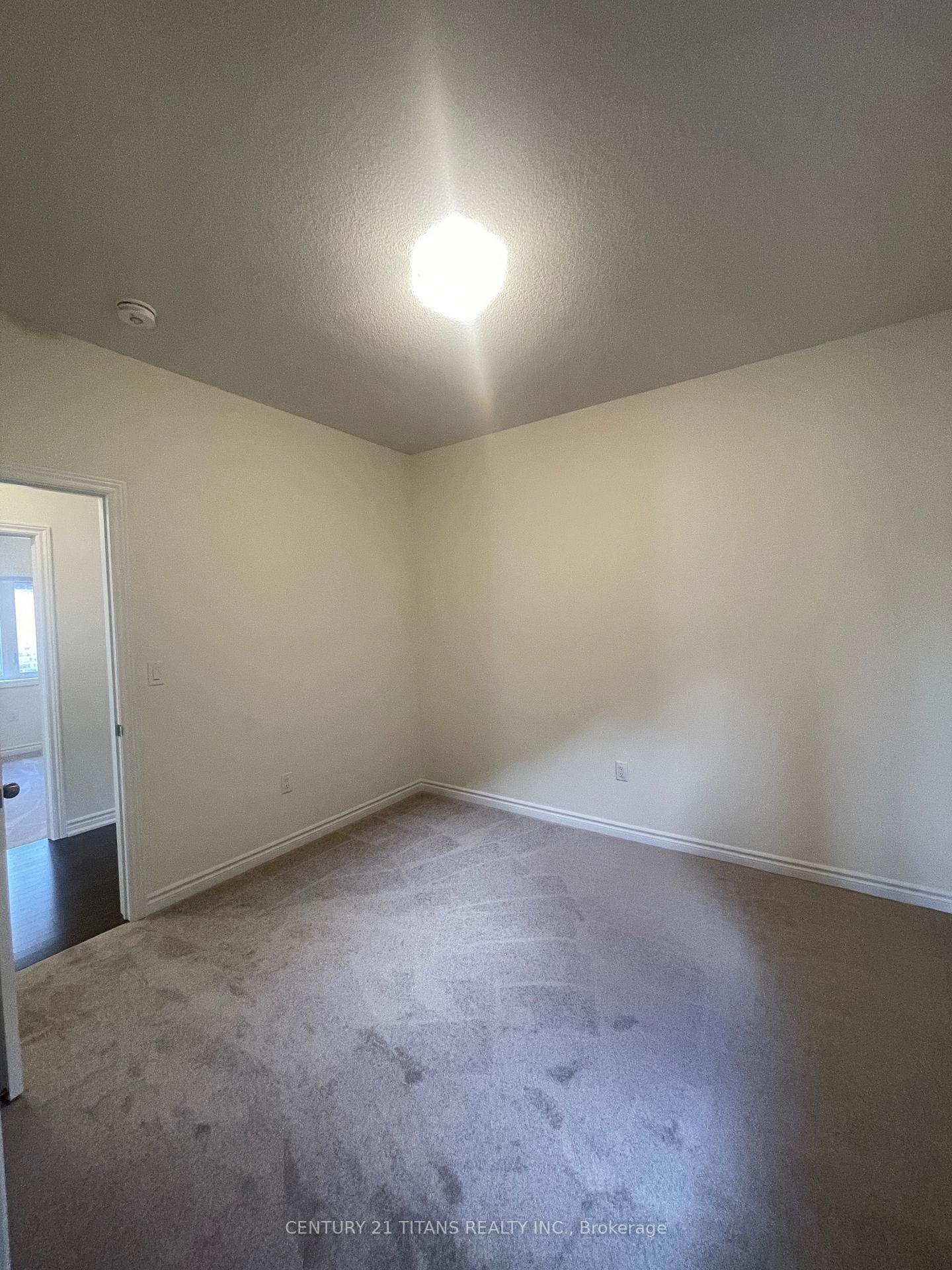 Photo 15 of 3179 Blazing Star Avenue, Pickering, Rural Pickering — HOMEH
