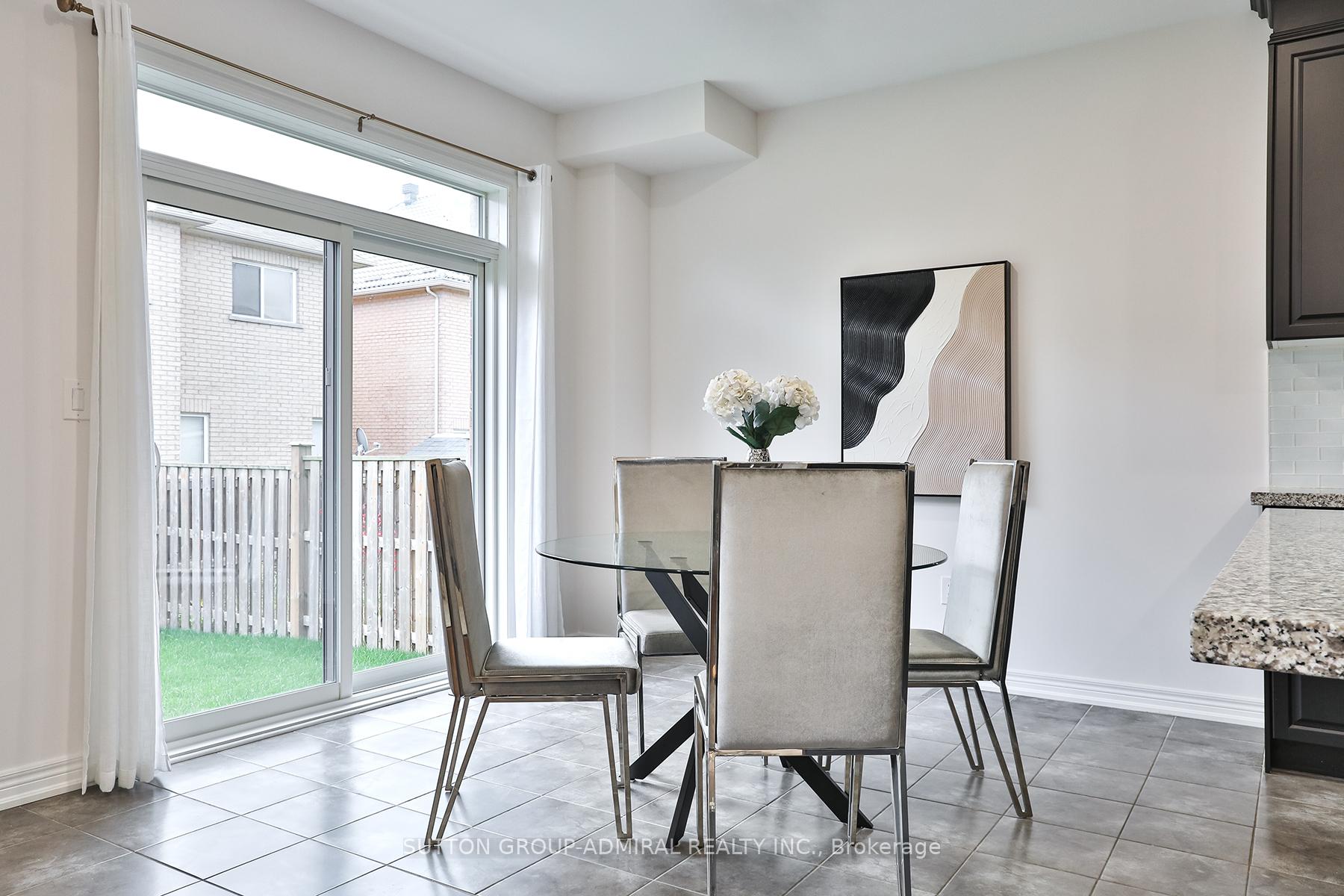 Photo 23 of 57 Titus Street, Markham, Wismer — HOMEH