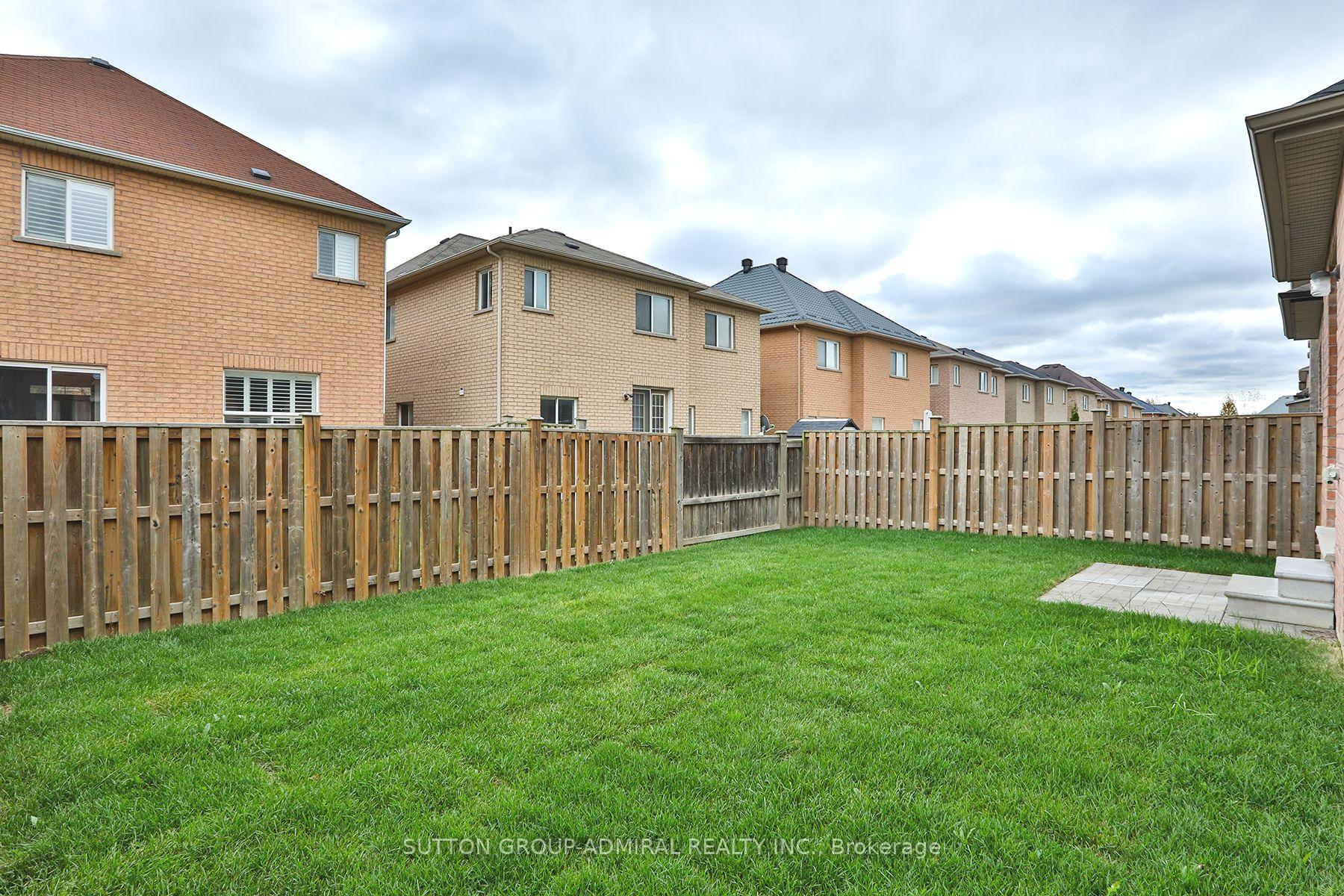 Photo 39 of 57 Titus Street, Markham, Wismer — HOMEH
