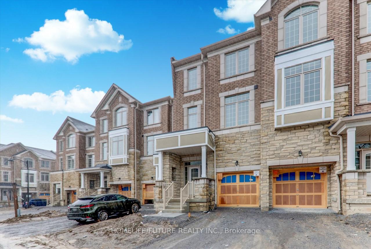 Photo 2 of 10 Phillipsen Way, Markham, Cedarwood — HOMEH