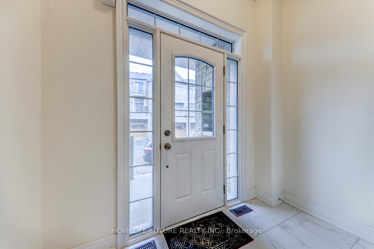 Photo 10 of 10 Phillipsen Way, Markham, Cedarwood — HOMEH