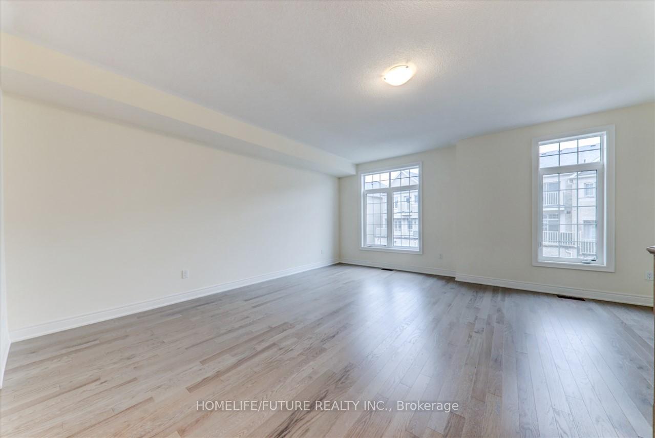 Photo 17 of 10 Phillipsen Way, Markham, Cedarwood — HOMEH