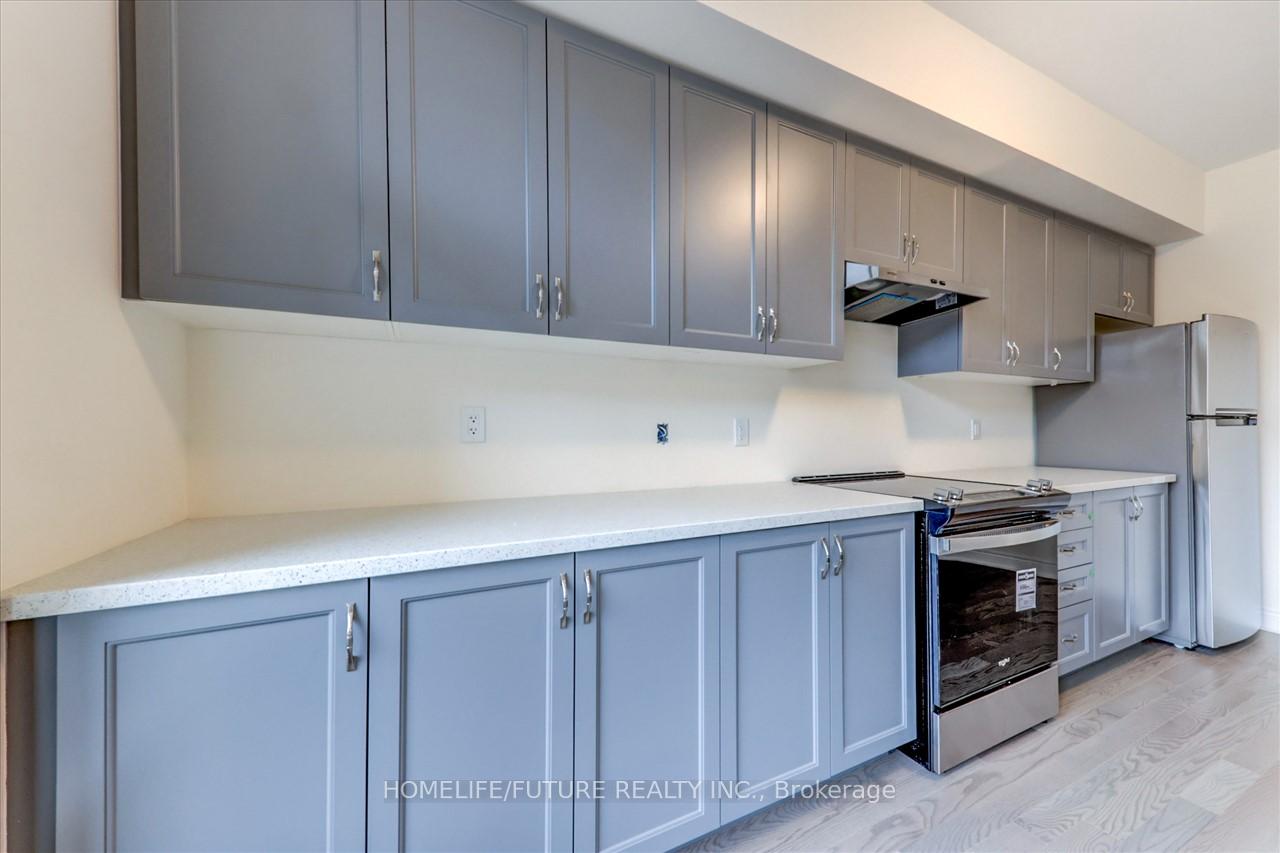 Photo 20 of 10 Phillipsen Way, Markham, Cedarwood — HOMEH
