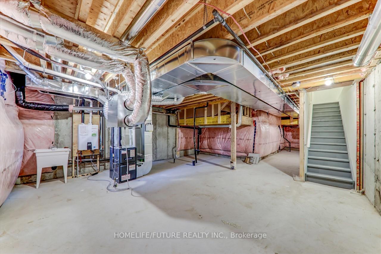 Photo 36 of 10 Phillipsen Way, Markham, Cedarwood — HOMEH