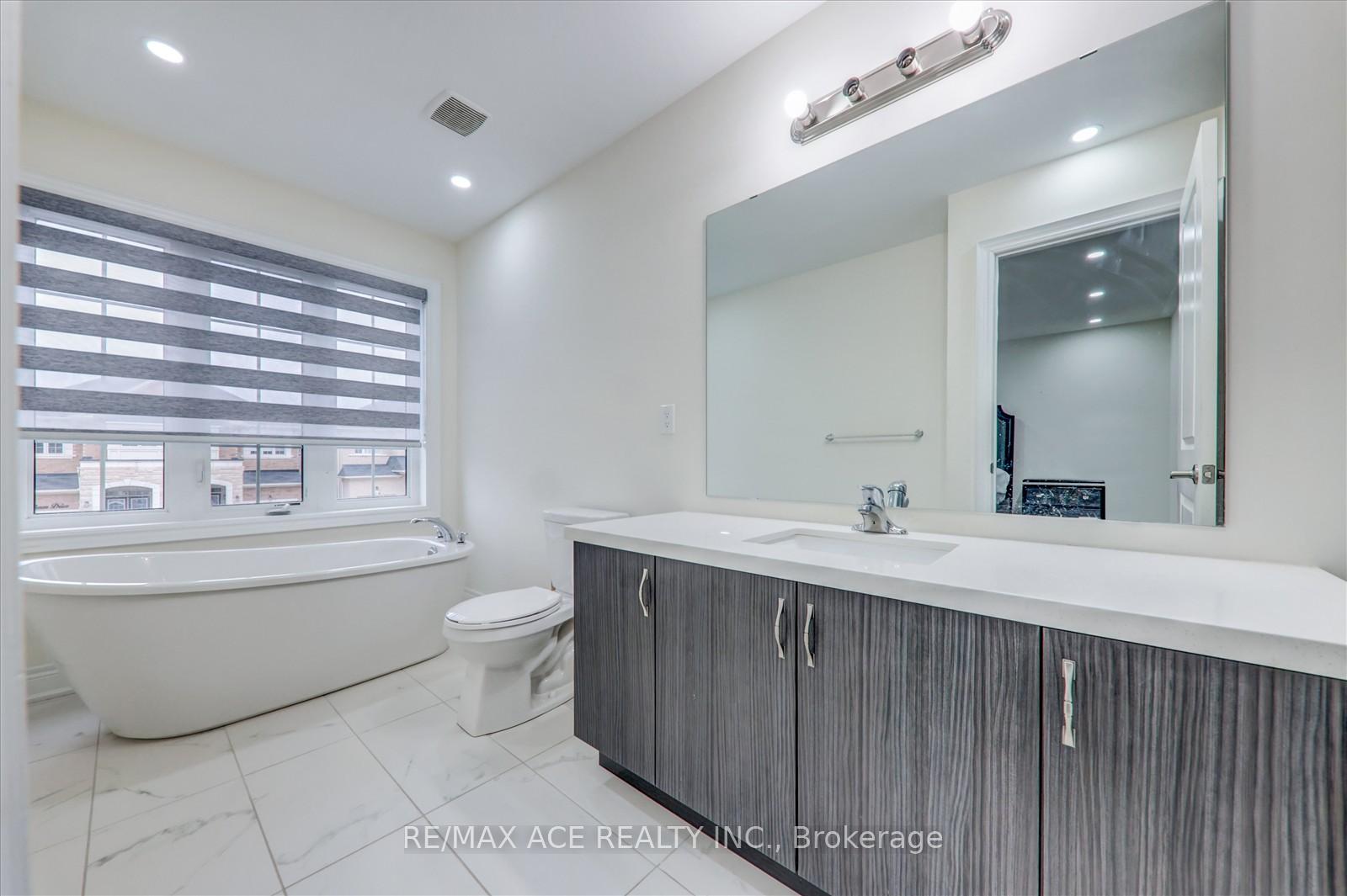 Photo 38 of 353 Kirkham Drive, Markham, Cedarwood — HOMEH