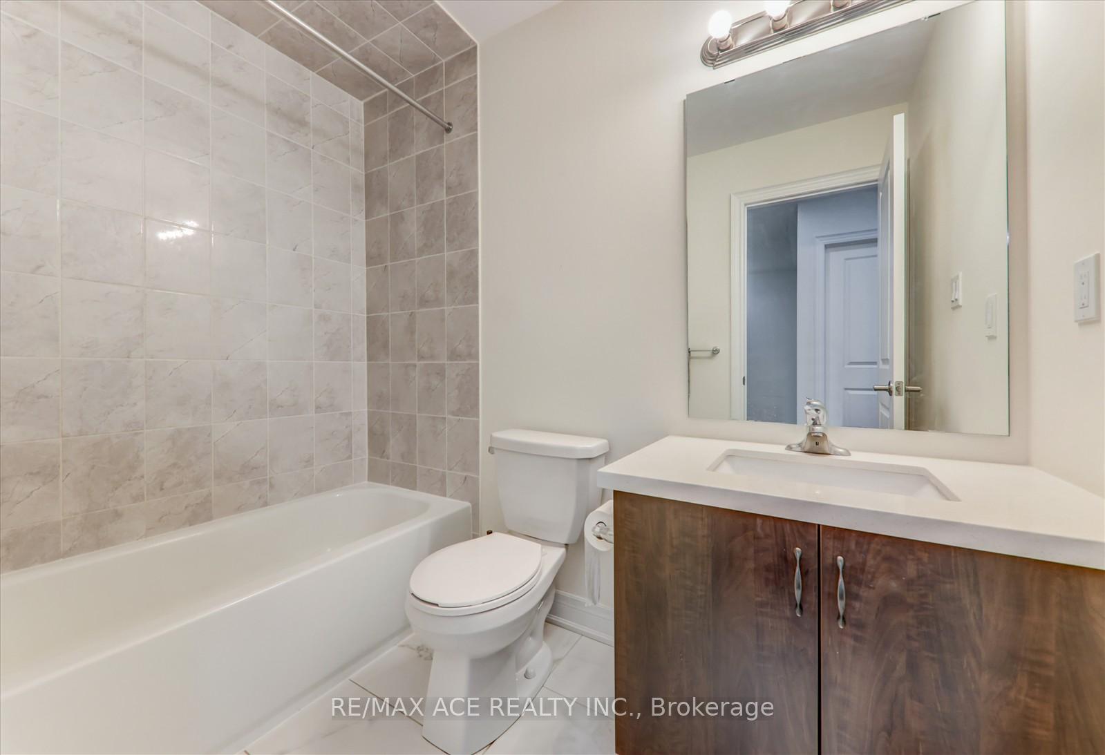 Photo 31 of 353 Kirkham Drive, Markham, Cedarwood — HOMEH