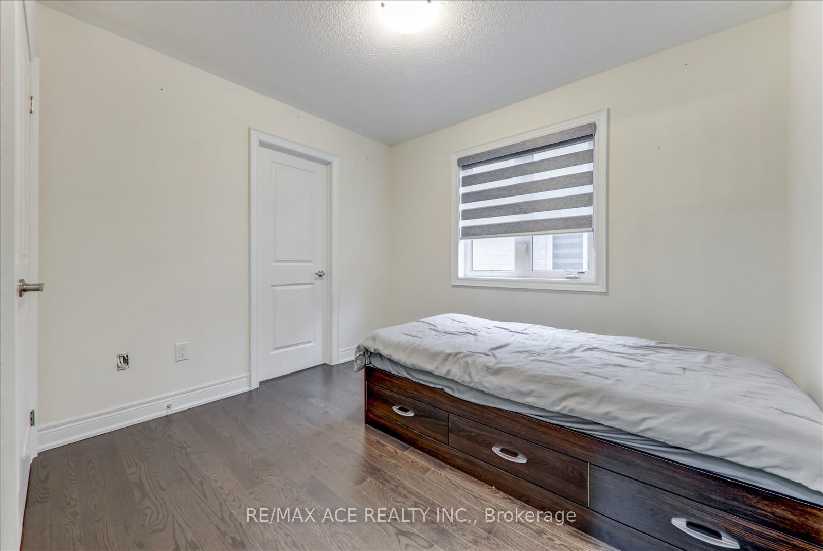 Photo 27 of 353 Kirkham Drive, Markham, Cedarwood — HOMEH