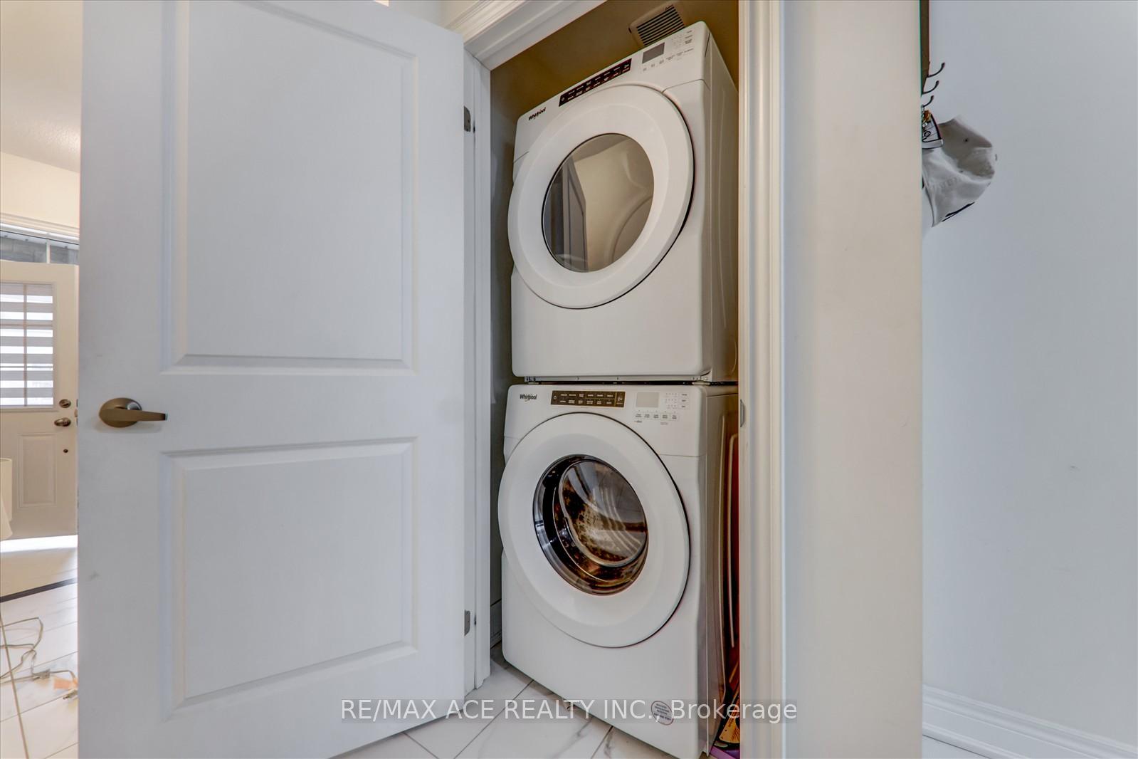 Photo 29 of 353 Kirkham Drive, Markham, Cedarwood — HOMEH