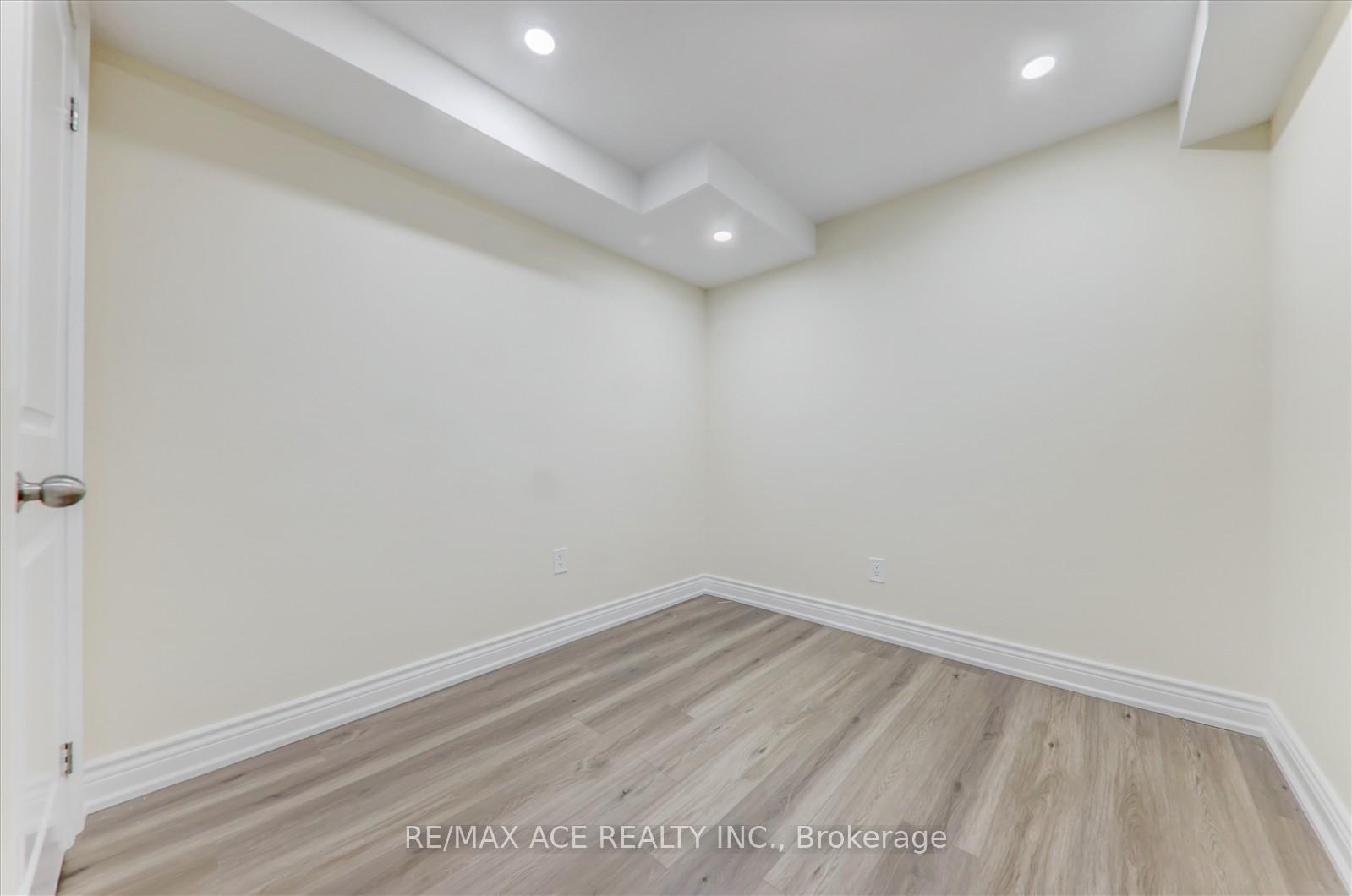 Photo 26 of 353 Kirkham Drive, Markham, Cedarwood — HOMEH