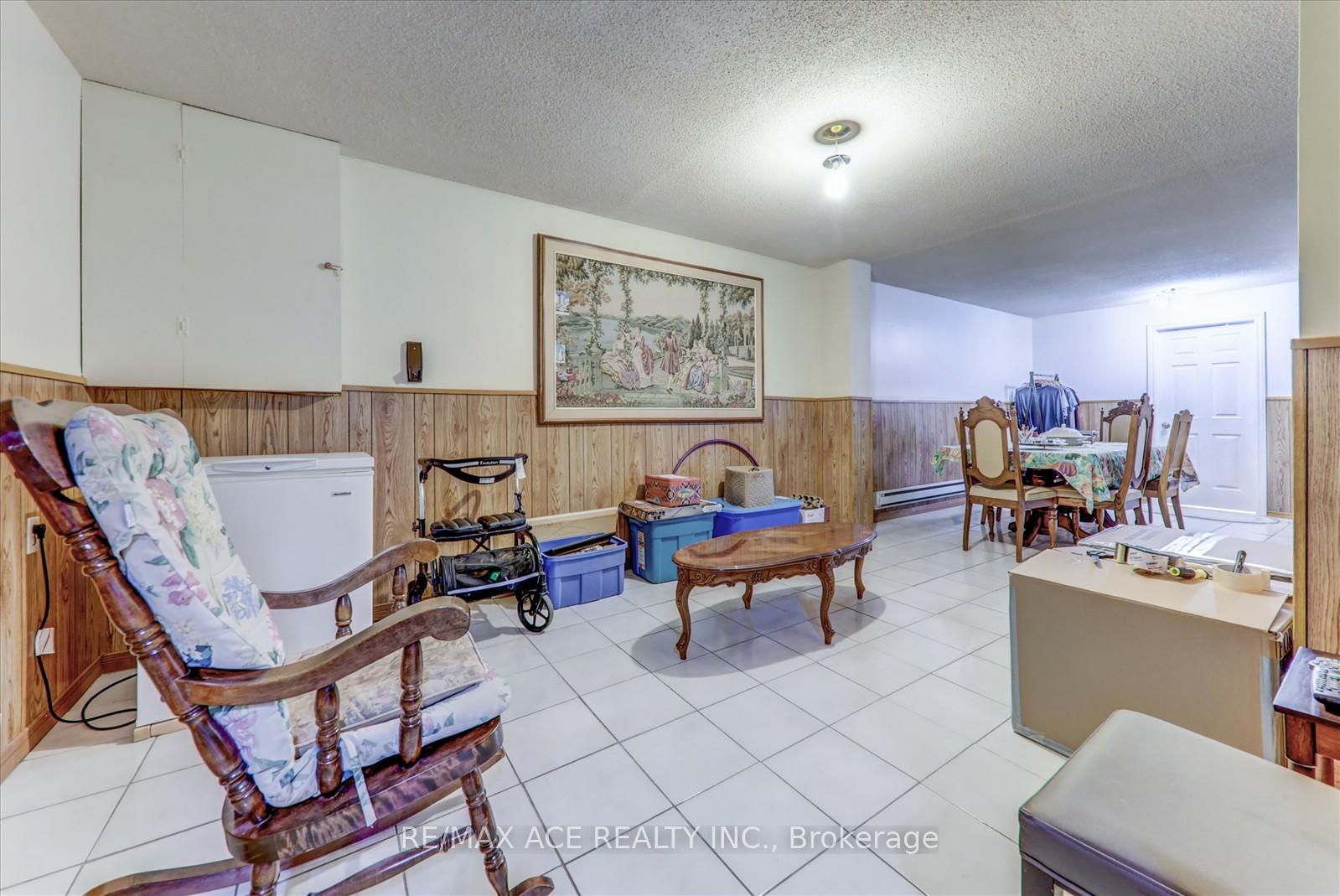Photo 30 of 197 Anthony Lane, Vaughan, Glen Shields — HOMEH