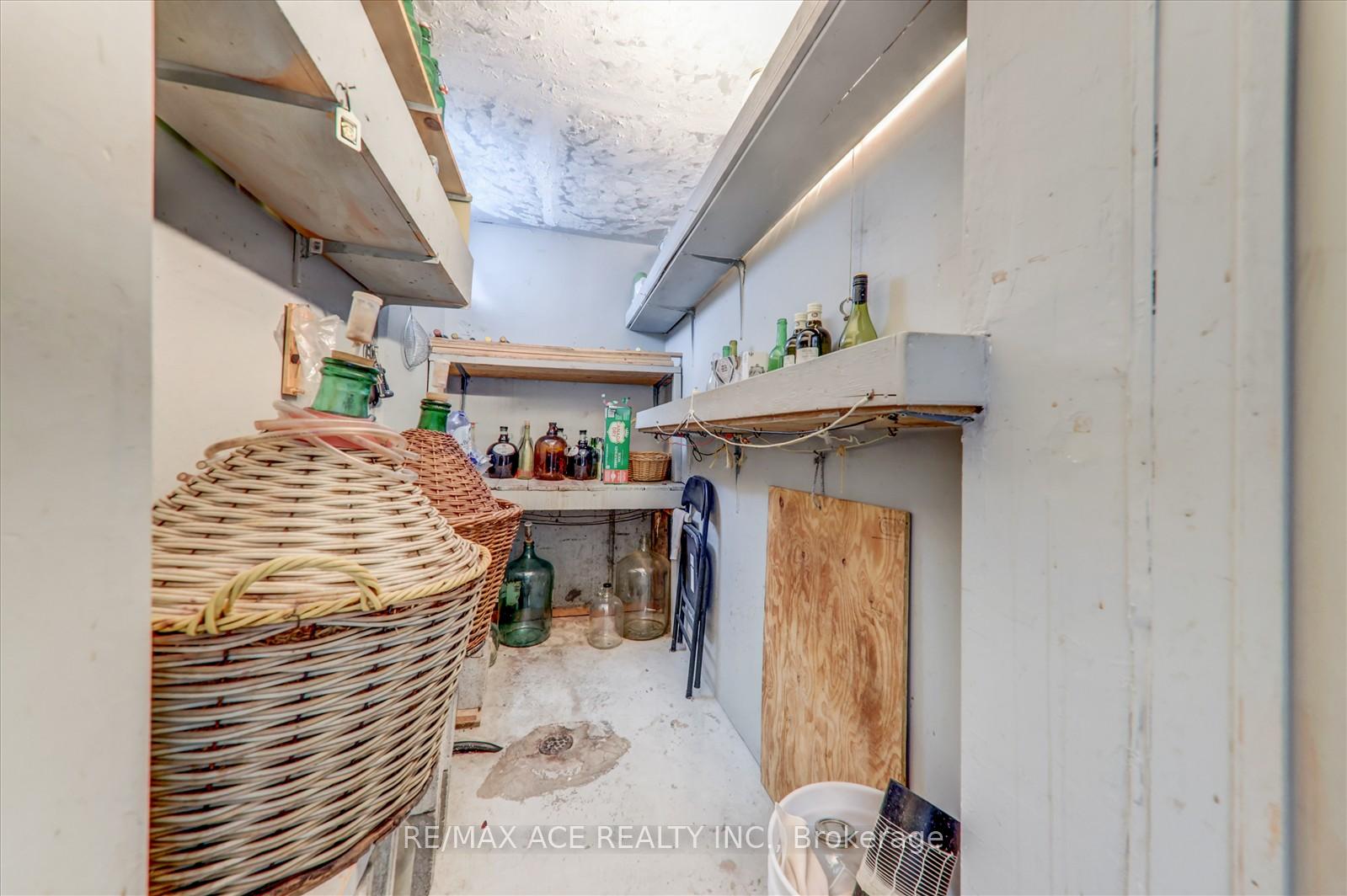 Photo 35 of 197 Anthony Lane, Vaughan, Glen Shields — HOMEH