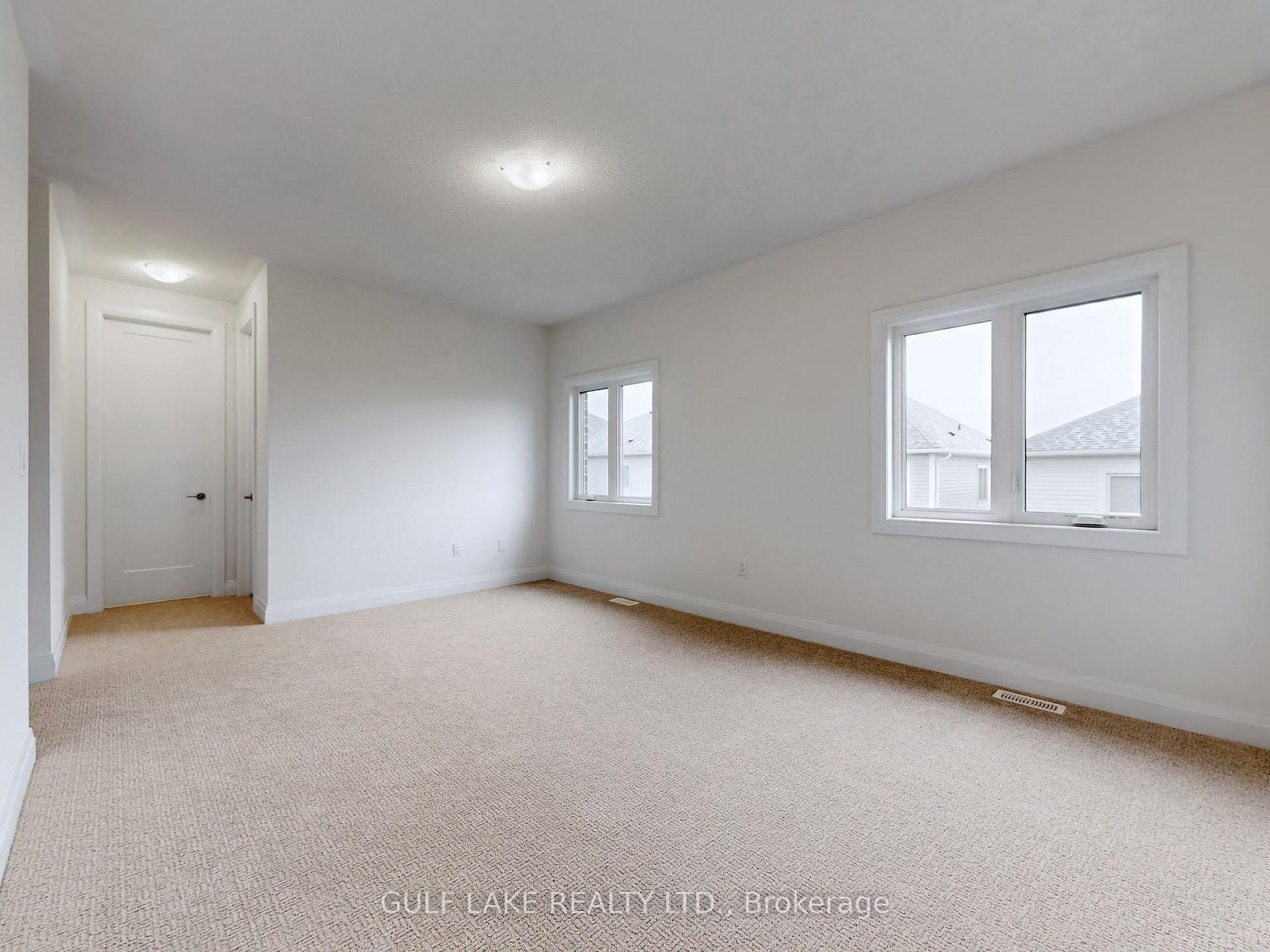 Photo 19 of 12 Gemini Drive, Barrie, Rural Barrie Southeast — HOMEH