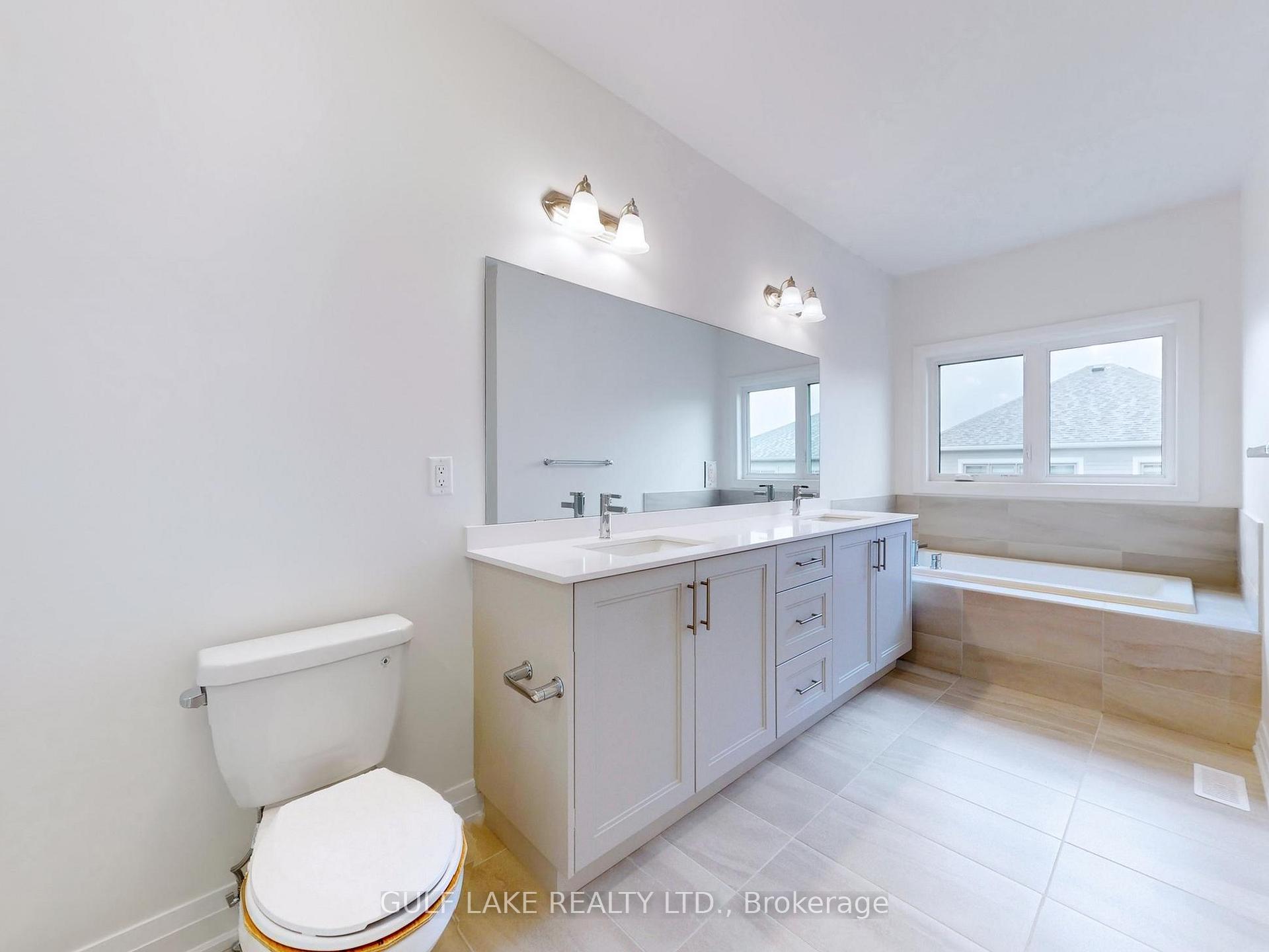 Photo 18 of 12 Gemini Drive, Barrie, Rural Barrie Southeast — HOMEH