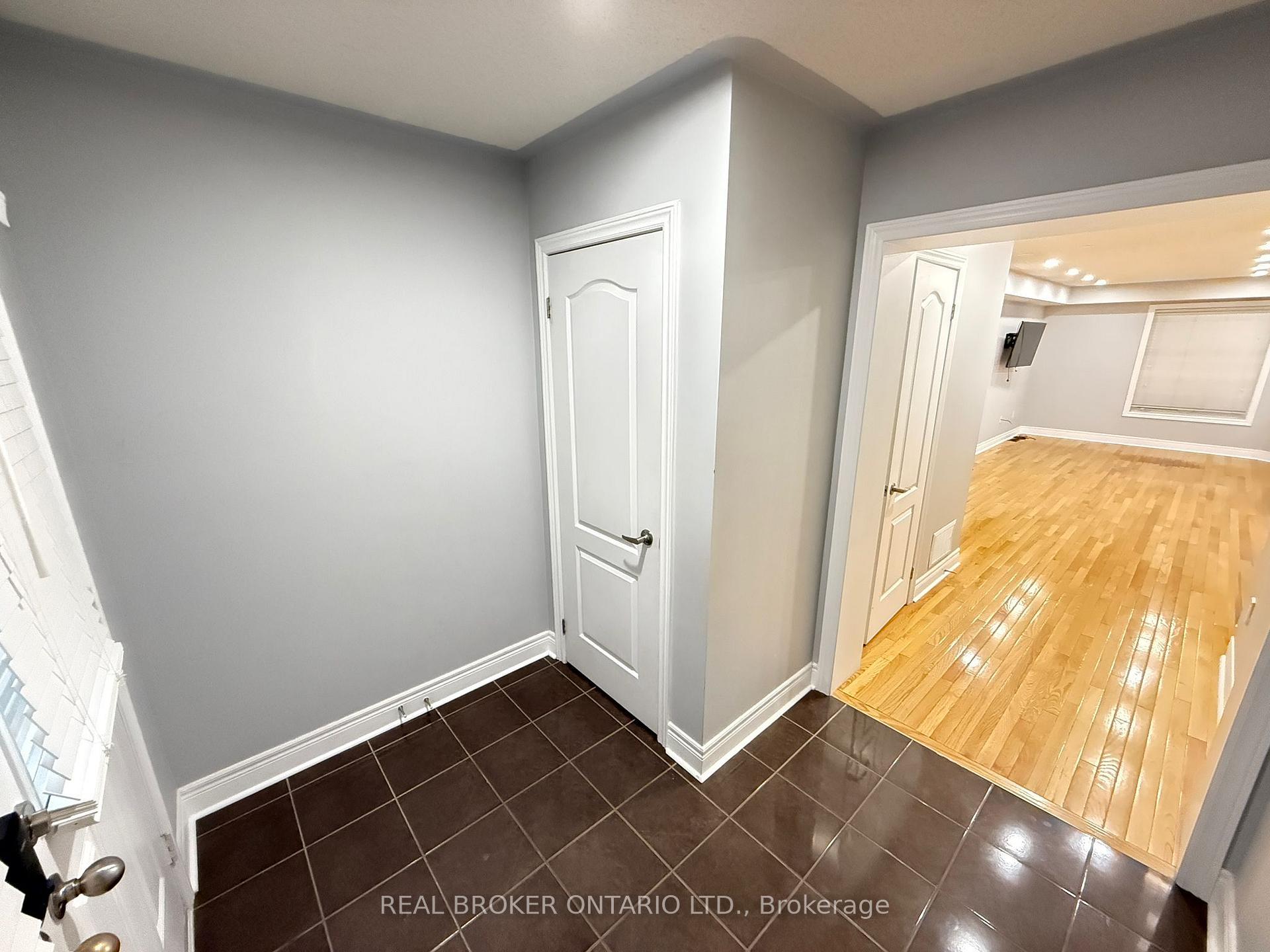 Photo 20 of 157 Bathgate Crescent, Clarington, Courtice — HOMEH