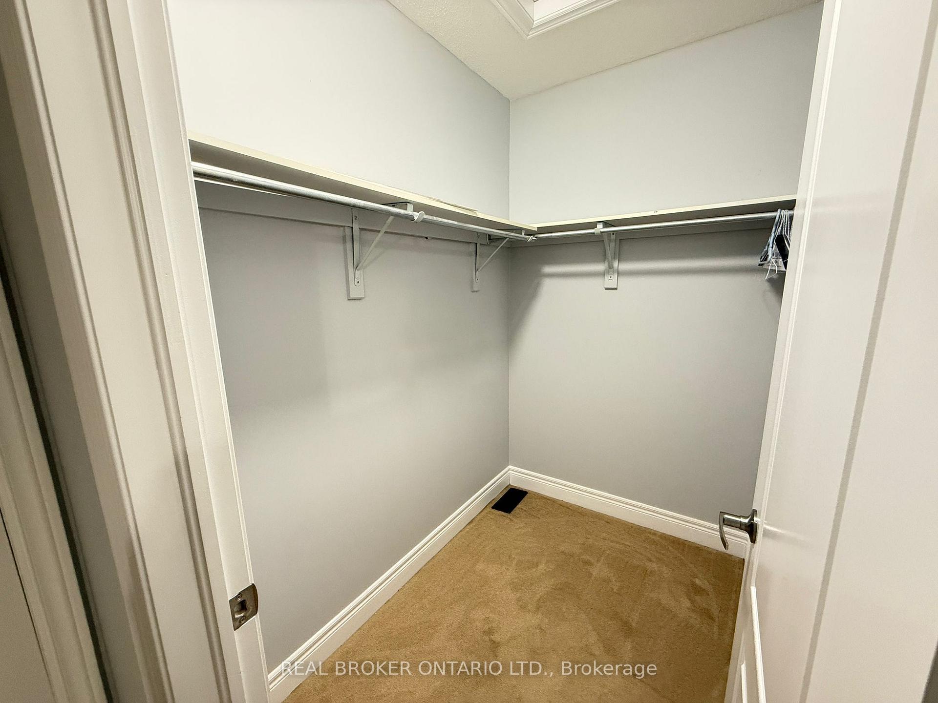 Photo 15 of 157 Bathgate Crescent, Clarington, Courtice — HOMEH