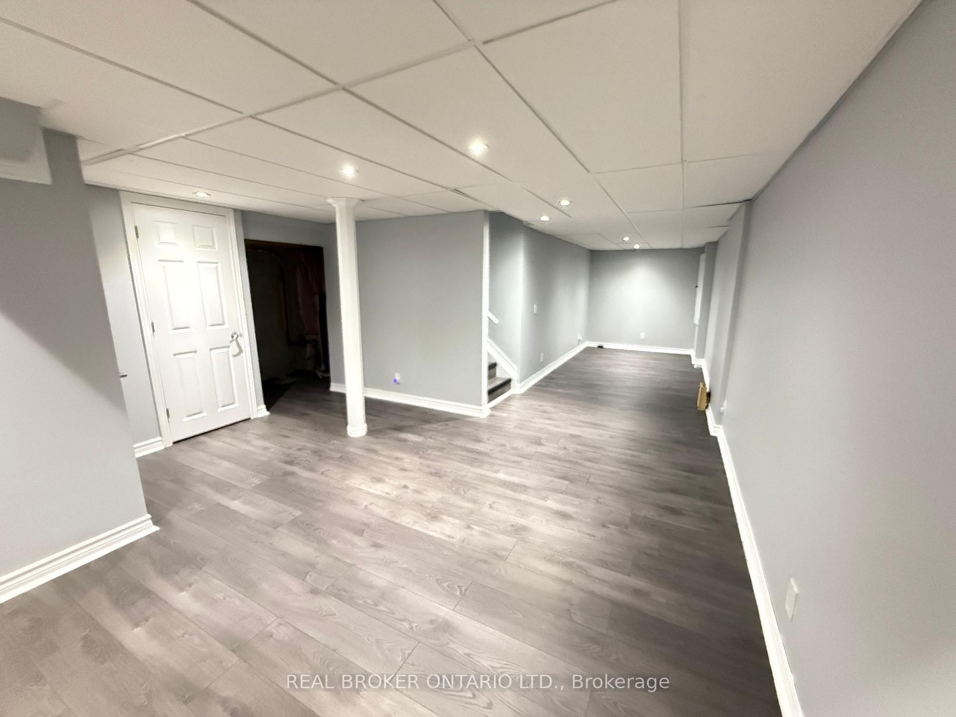 Photo 14 of 157 Bathgate Crescent, Clarington, Courtice — HOMEH