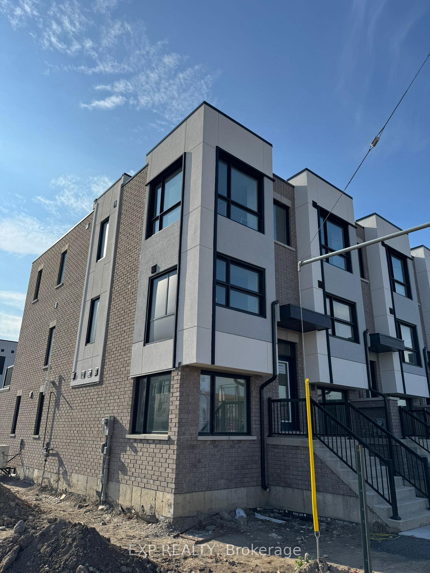 Photo 2 of 143 Hunt Street, Ajax, South West — HOMEH