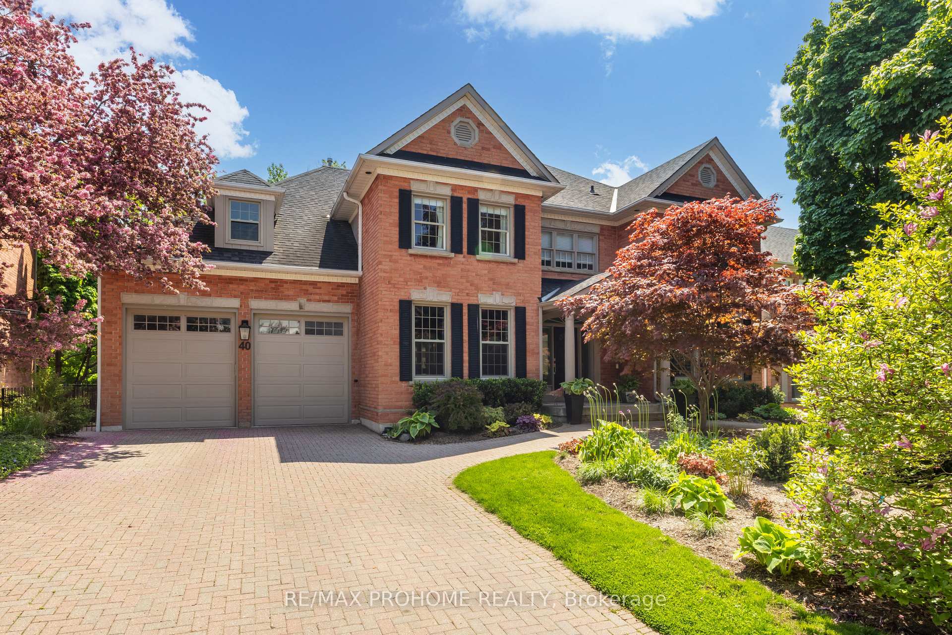 Front of 40 Wrenwood Court