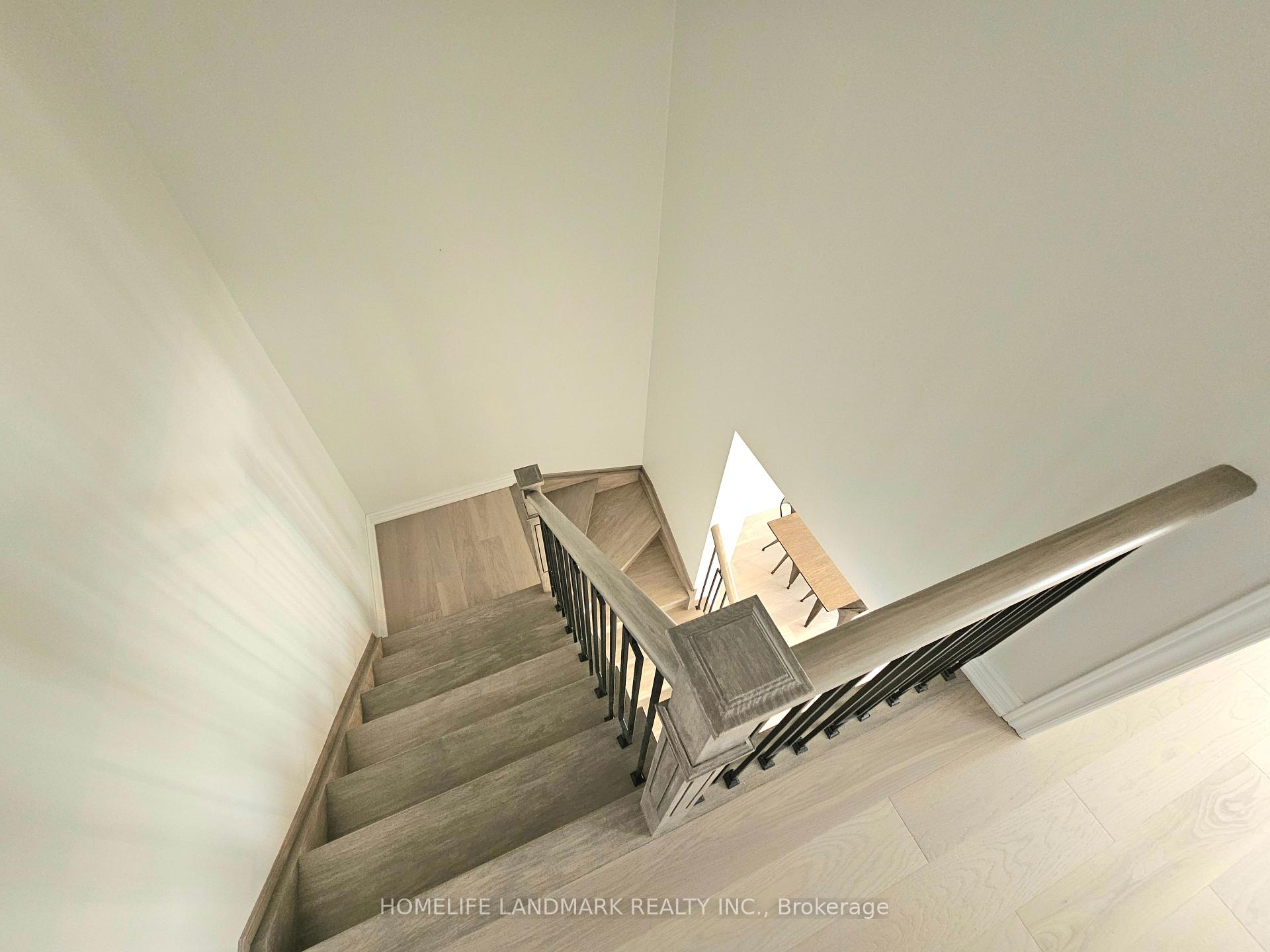 Photo 10 of 149 Hammersly Boulevard, Markham, Wismer — HOMEH