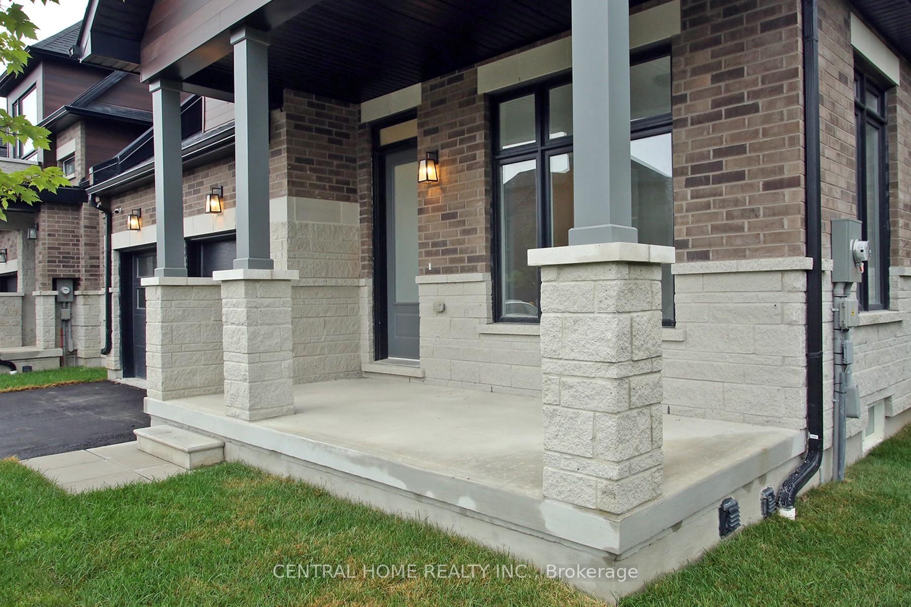 Photo 5 of 1 Vern Robertson Gate, Uxbridge — HOMEH