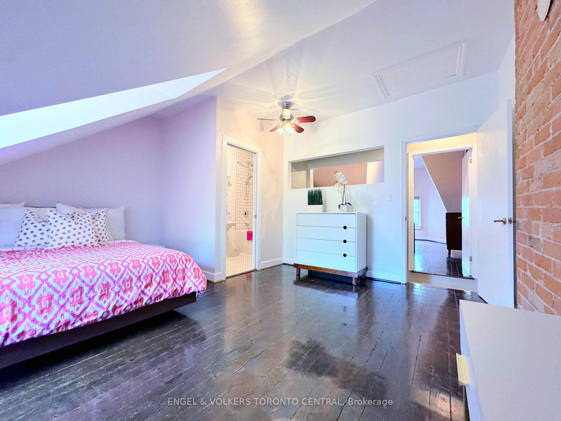 Photo 19 of 57 Metcalfe Street, Toronto, Cabbagetown-South St. James Town — HOMEH