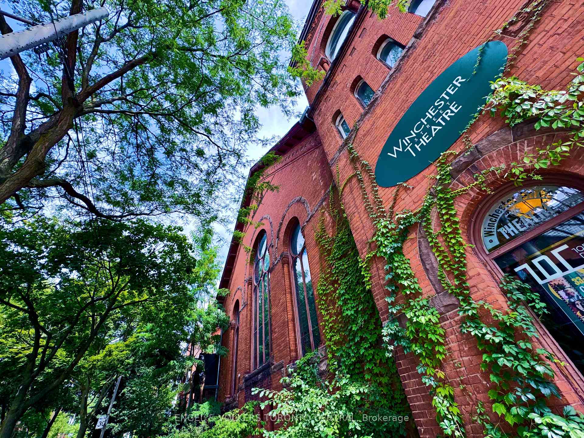 Photo 33 of 57 Metcalfe Street, Toronto, Cabbagetown-South St. James Town — HOMEH