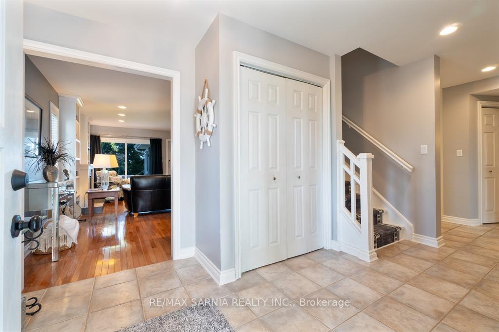 Photo 4 of 2987 St. Clair Parkway, St. Clair — HOMEH