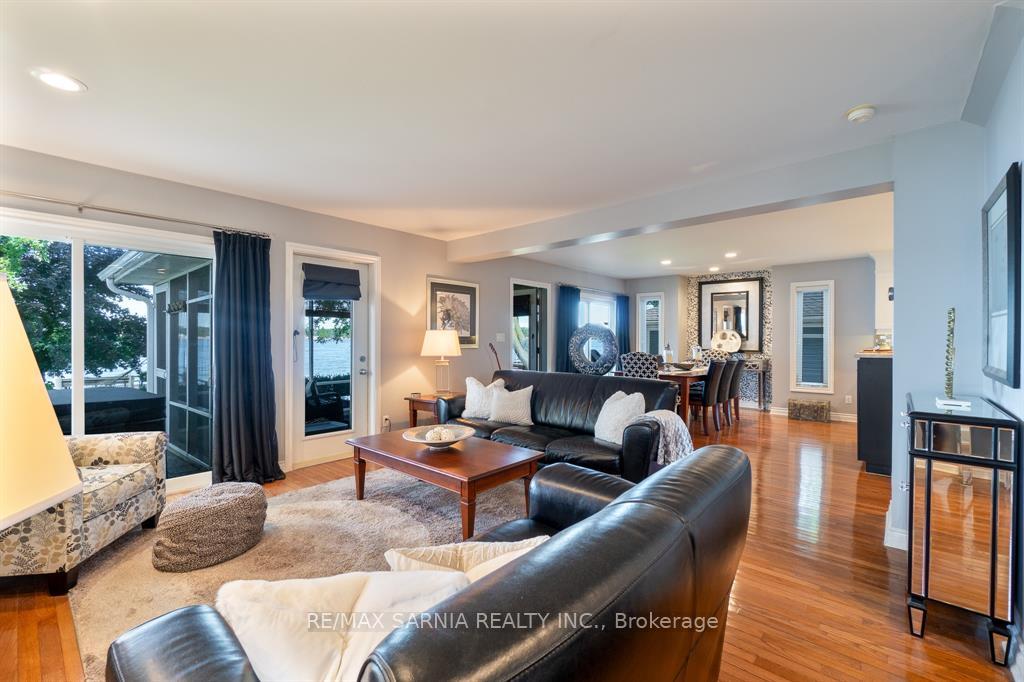 Photo 14 of 2987 St. Clair Parkway, St. Clair — HOMEH