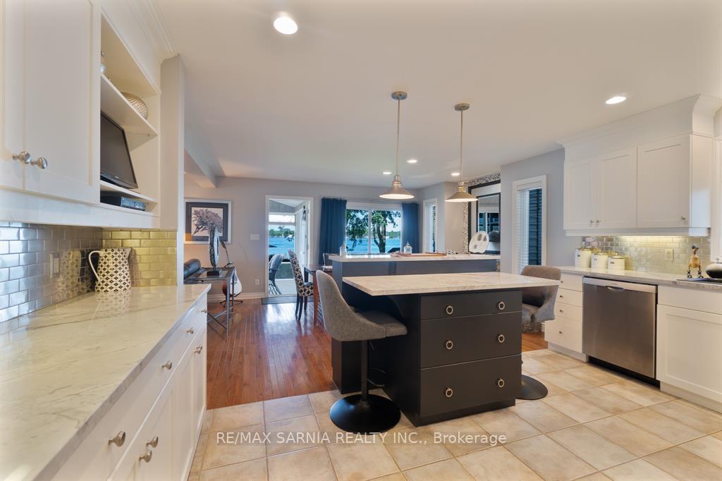 Photo 10 of 2987 St. Clair Parkway, St. Clair — HOMEH