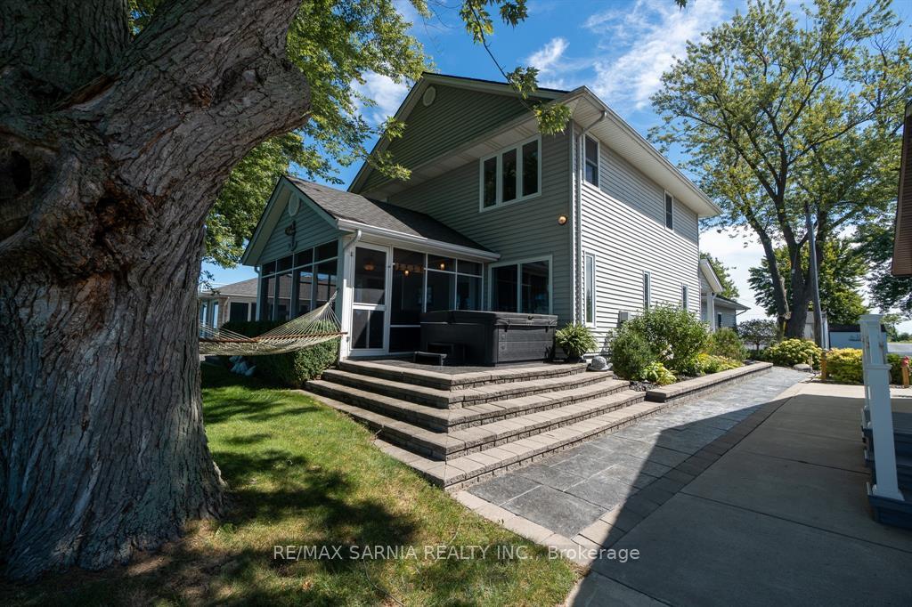 Photo 29 of 2987 St. Clair Parkway, St. Clair — HOMEH