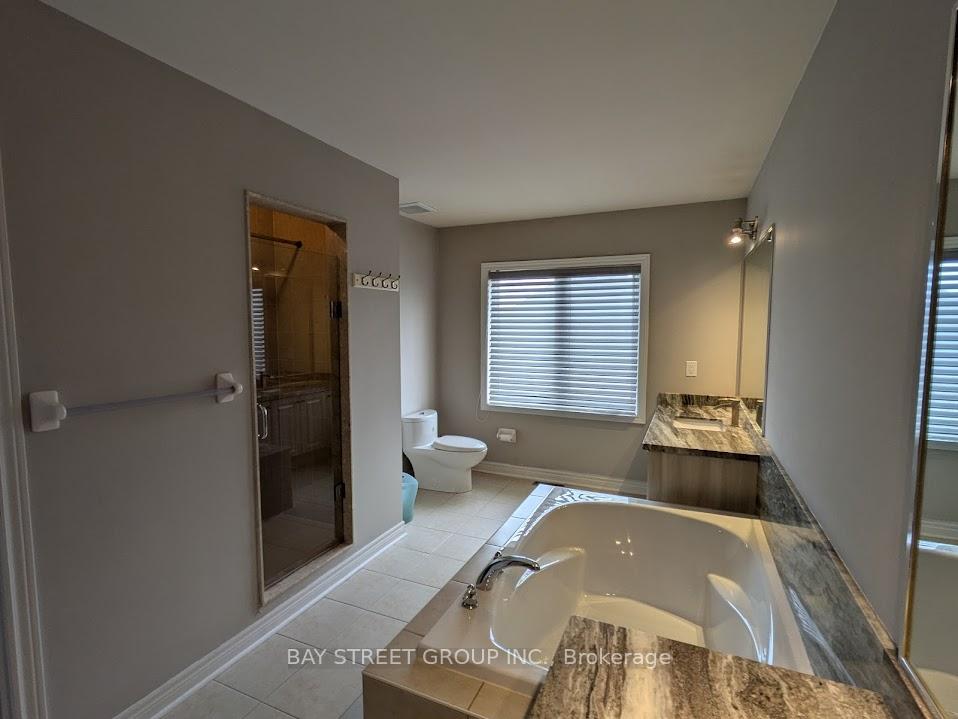 Photo 8 of 149 Beckett Avenue, Markham, Berczy — HOMEH