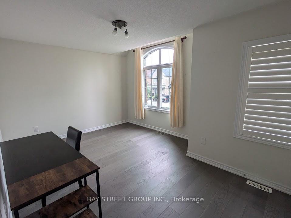 Photo 13 of 149 Beckett Avenue, Markham, Berczy — HOMEH