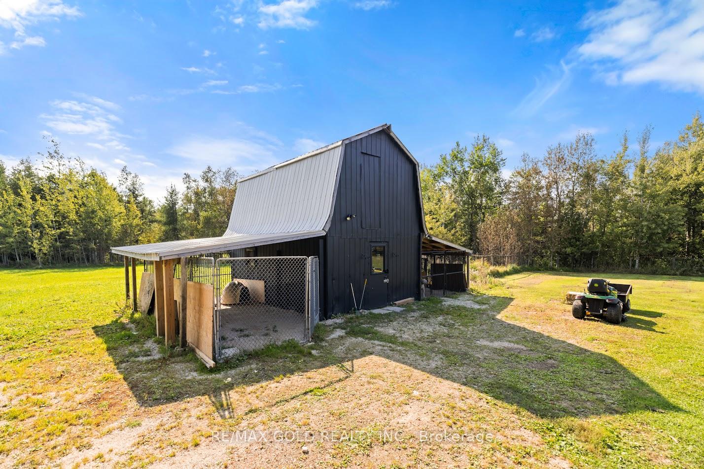 Photo 24 of 783255 County 9 Road, Melancthon, Rural Melancthon — HOMEH