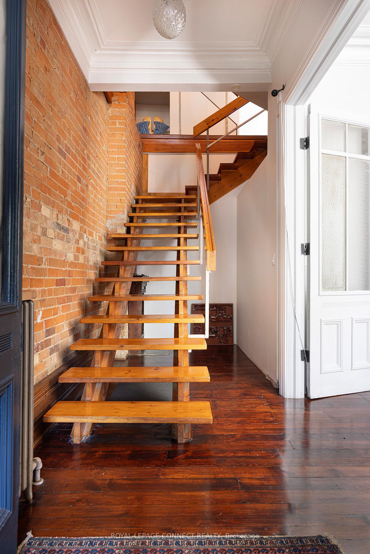 Photo 2 of 288 Sherbourne Street, Toronto, Moss Park — HOMEH