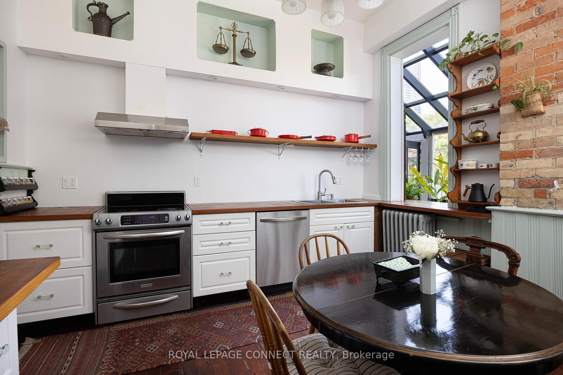 Photo 22 of 288 Sherbourne Street, Toronto, Moss Park — HOMEH