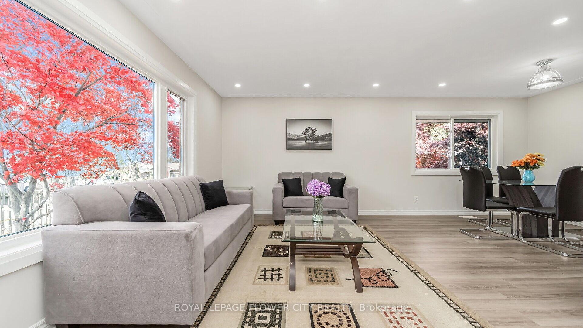 Photo 39 of 212 Carter Avenue, Waterloo, Lincoln Heights — HOMEH